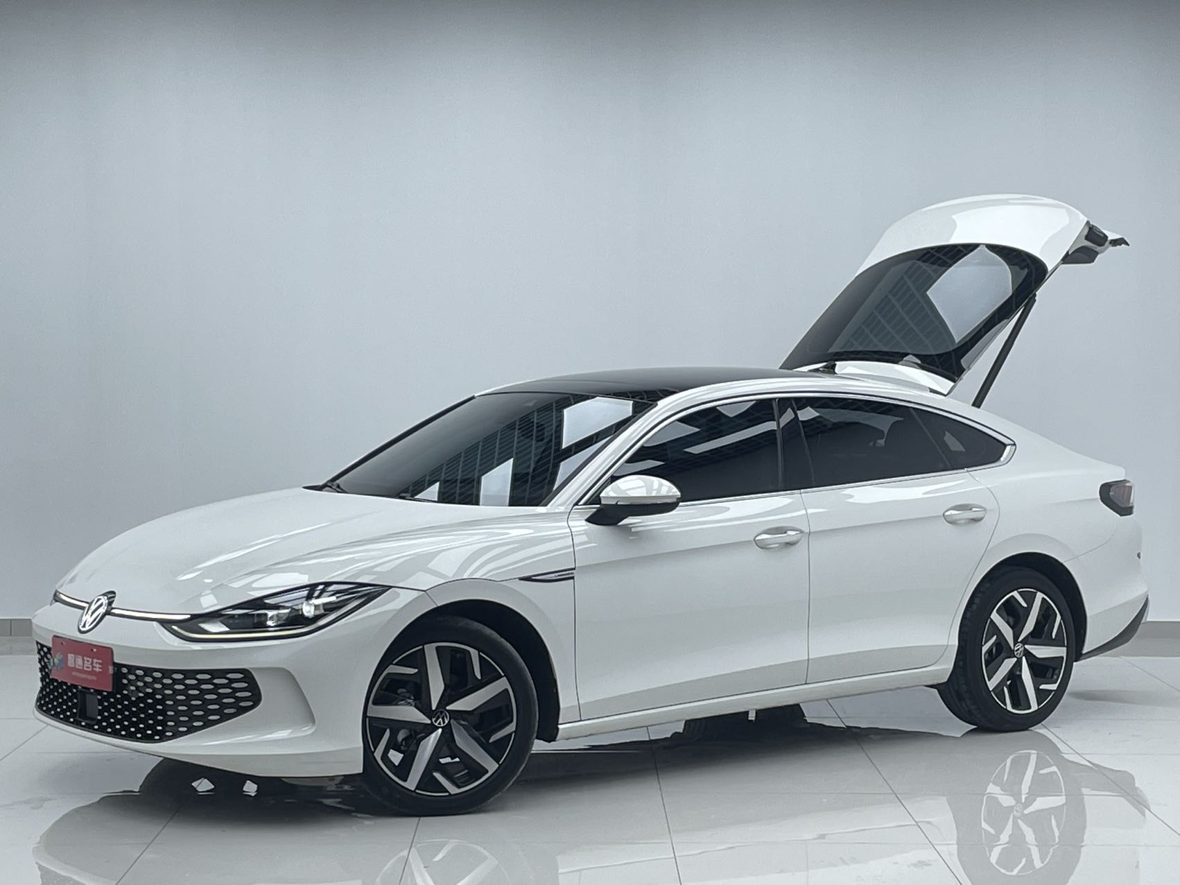 Фольксваген Ламандо L 2022 280TSI Кул энд Спаиси