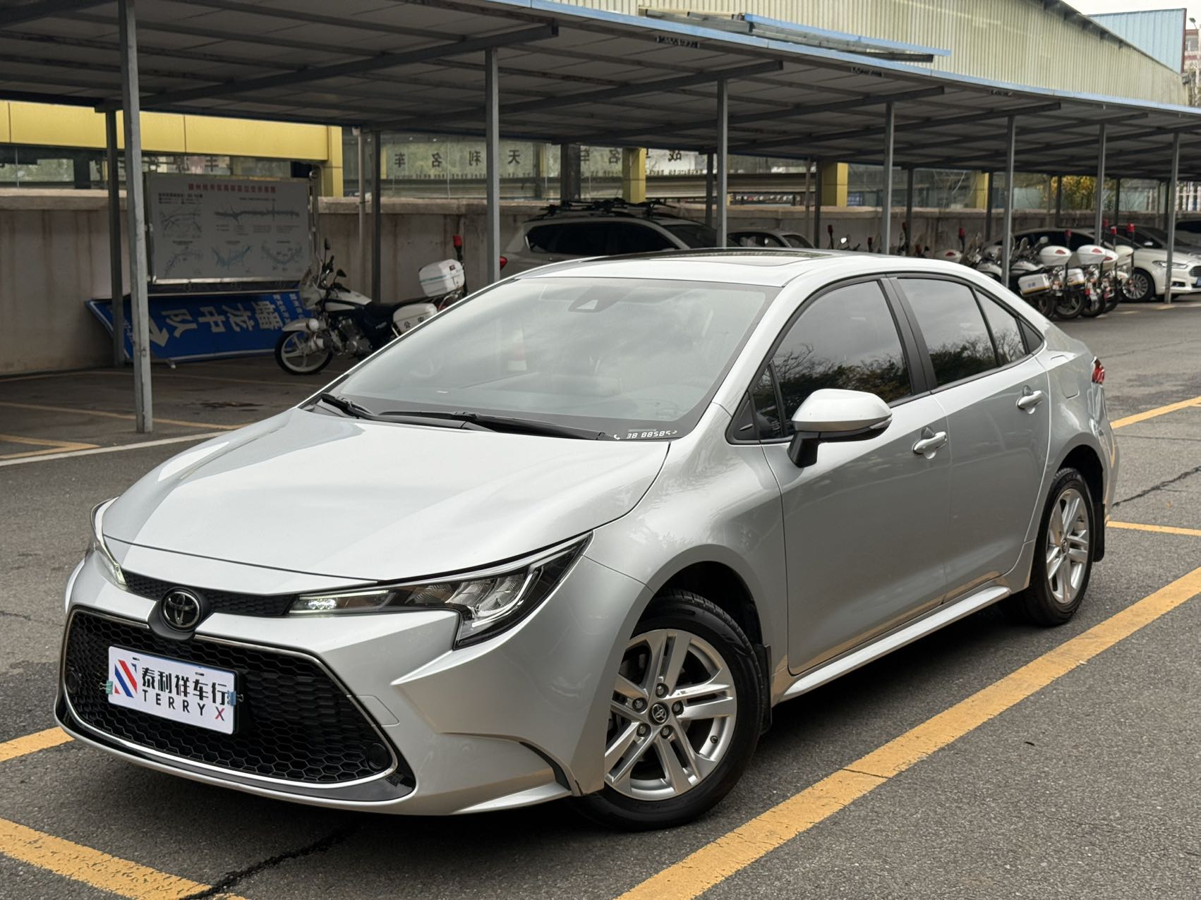 Toyota Levin 2022 модель 185T CVT роскошная версия