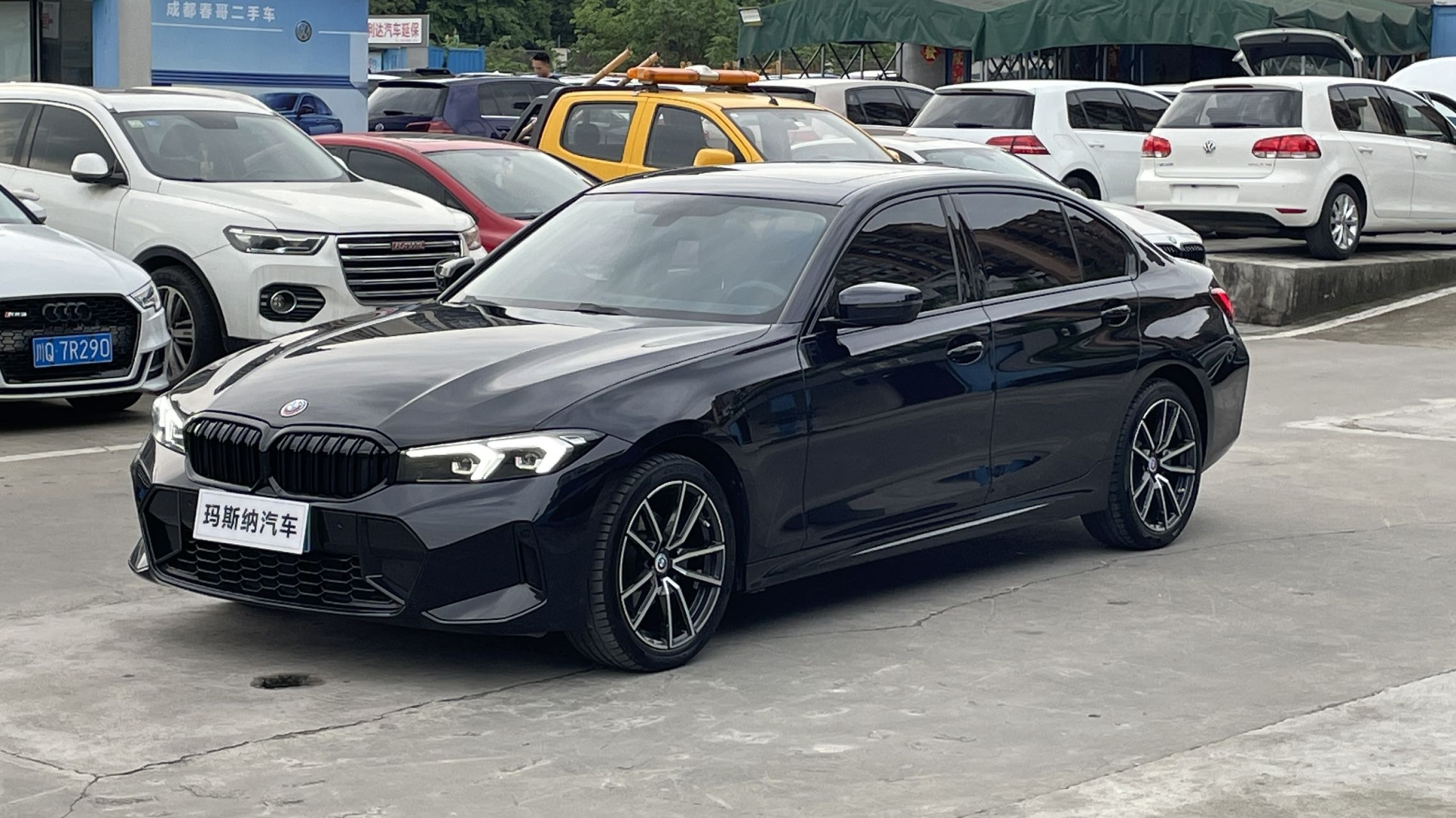 BMW 3 серии 2023 г., 320Li, спортивный пакет M