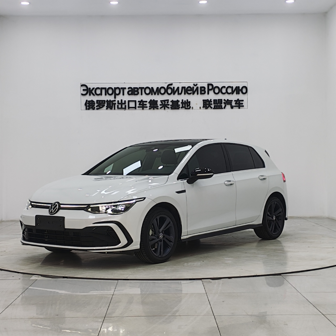 Volkswagen Golf 2021 года 280TSI DSG R-Line