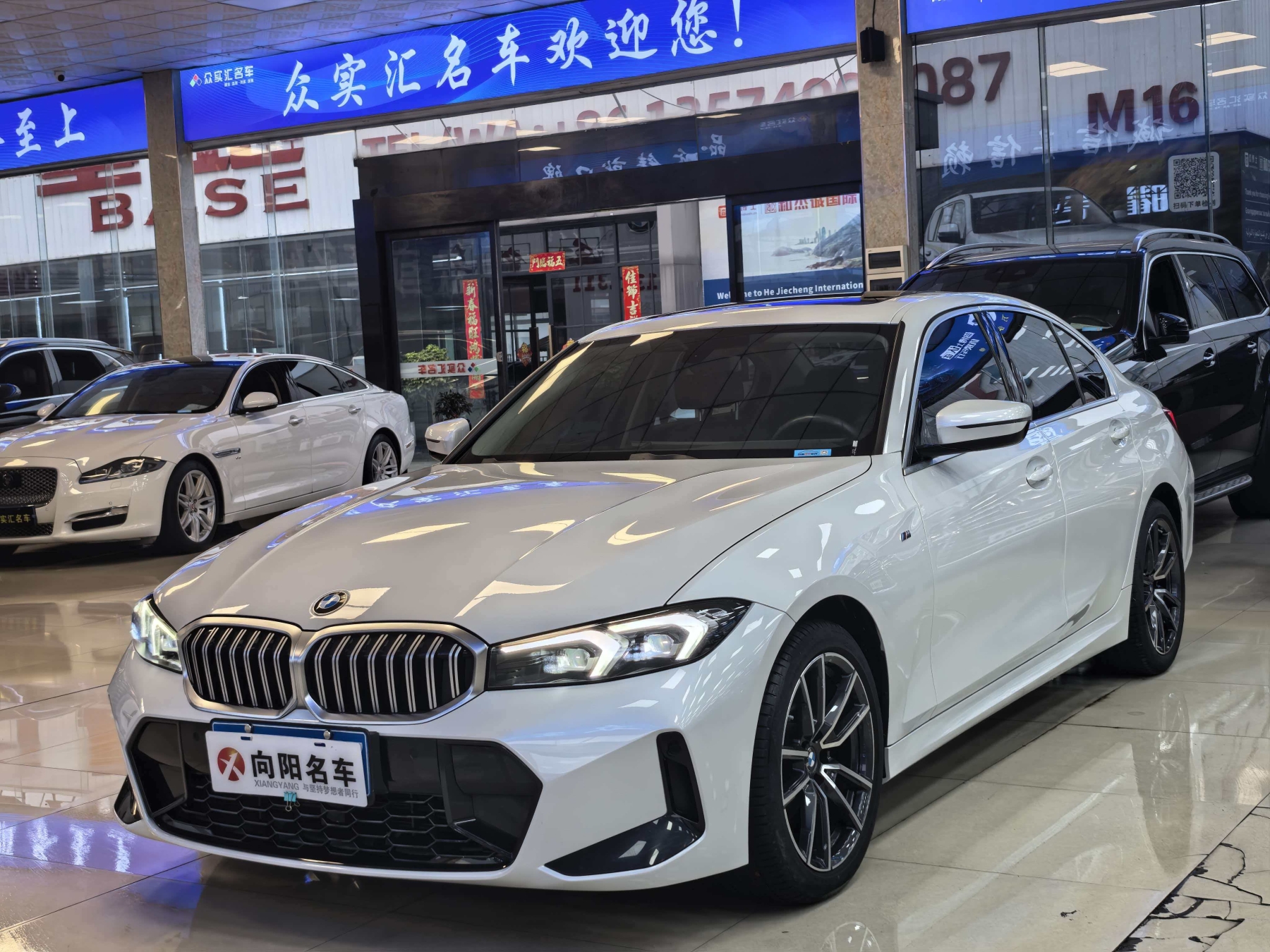 BMW 2023 модель BMW 320i M Sport Package