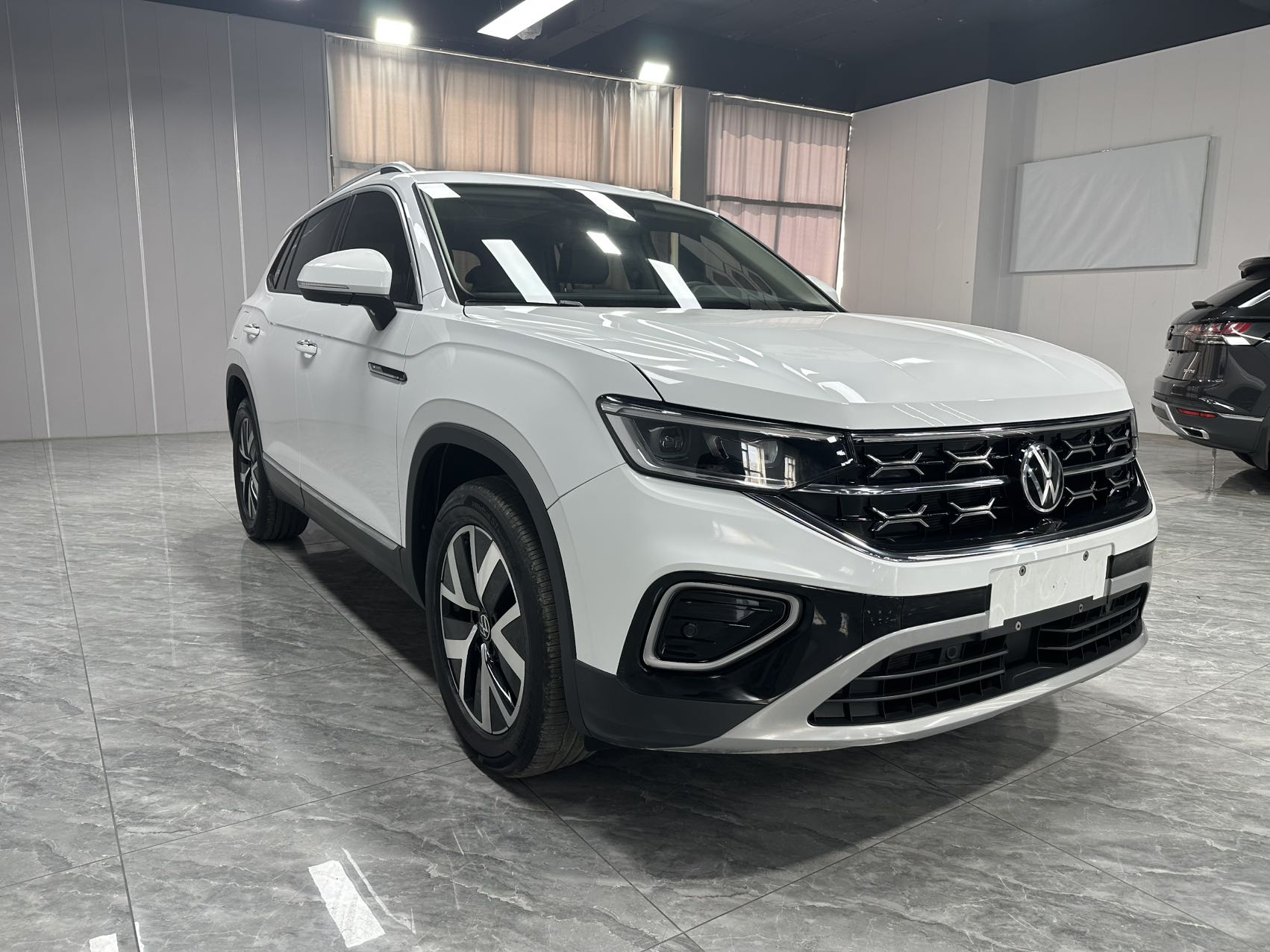 23 Volkswagen Tanyue 280TSI двухколесный роскошная версия Plus
