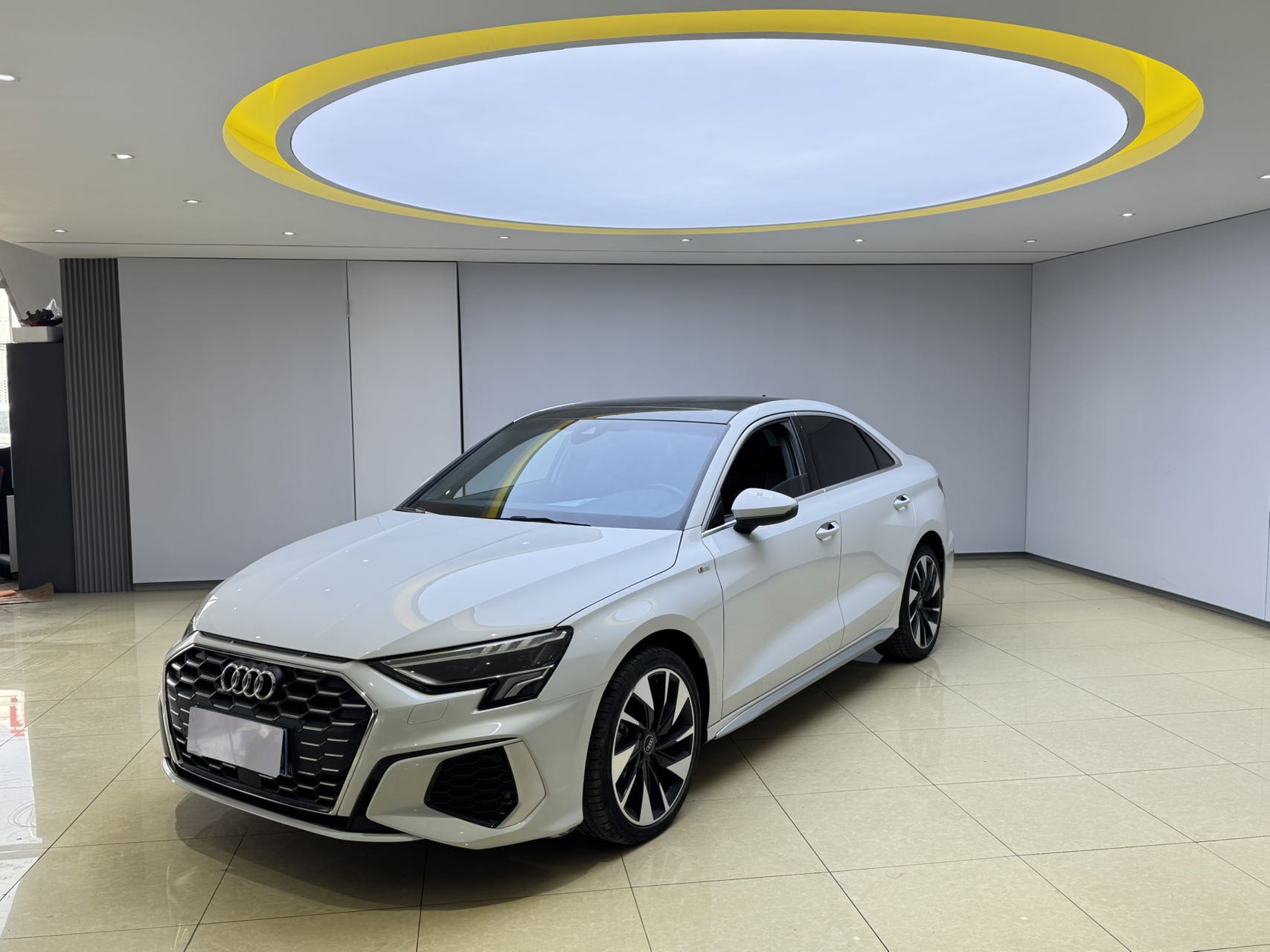 Audi A3L2022 A3L Лимузин 35TFSI Мода Спорт