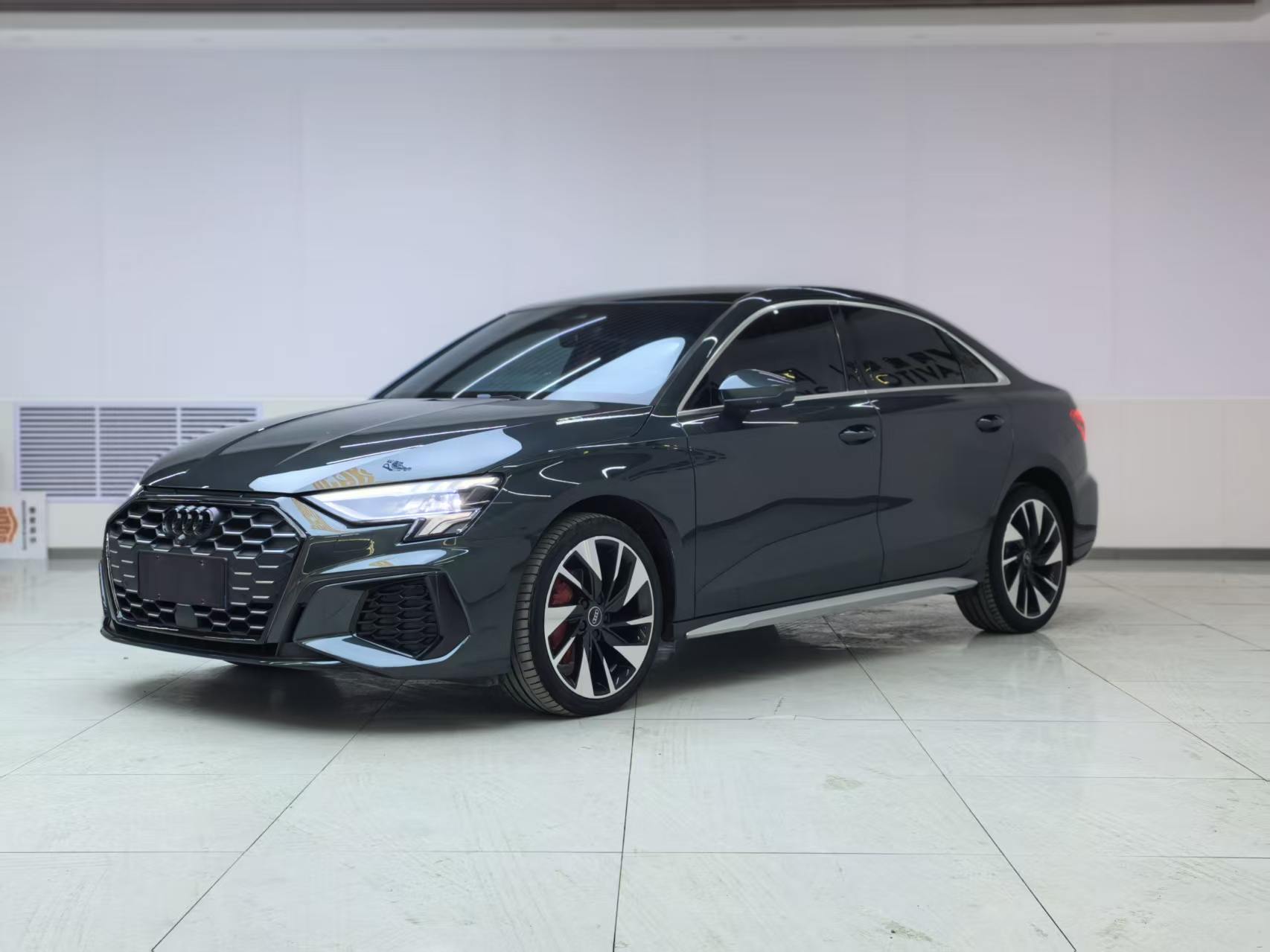 Audi A3 2023 модель, обновленная версия, A3L Limousine 35 TFSI стильная спортивная версия