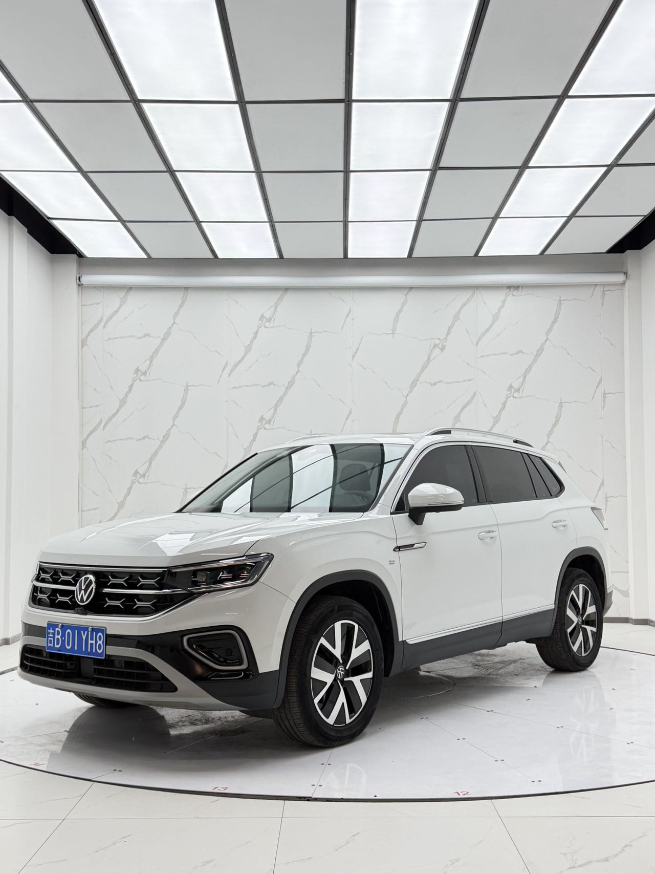 Volkswagen Tanyue 2023 280TSI полноприводный роскошный плюс расширенная версия