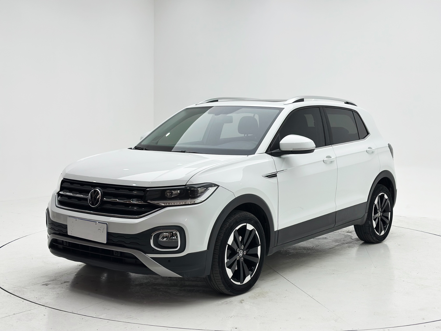  Фольксваген Тарэк 2021, 1.5L Автомат Радужный Интеллектуальный