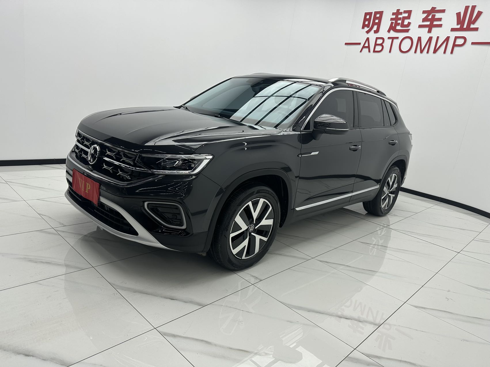 Volkswagen Tayron 2023 года, 280TSI, передний привод, версия Luxury Plus Advanced