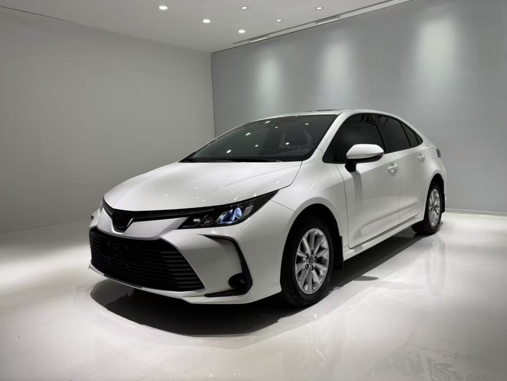 Toyota Corolla 2021 года, версия 1.2T Elite PLUS, автоматическая коробка передач