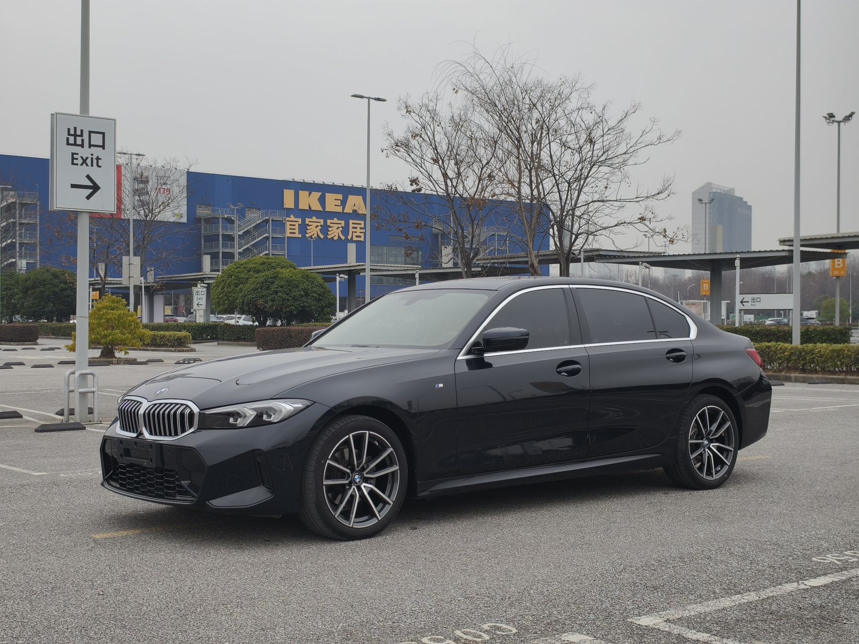 2023 320Li M спортивный костюм