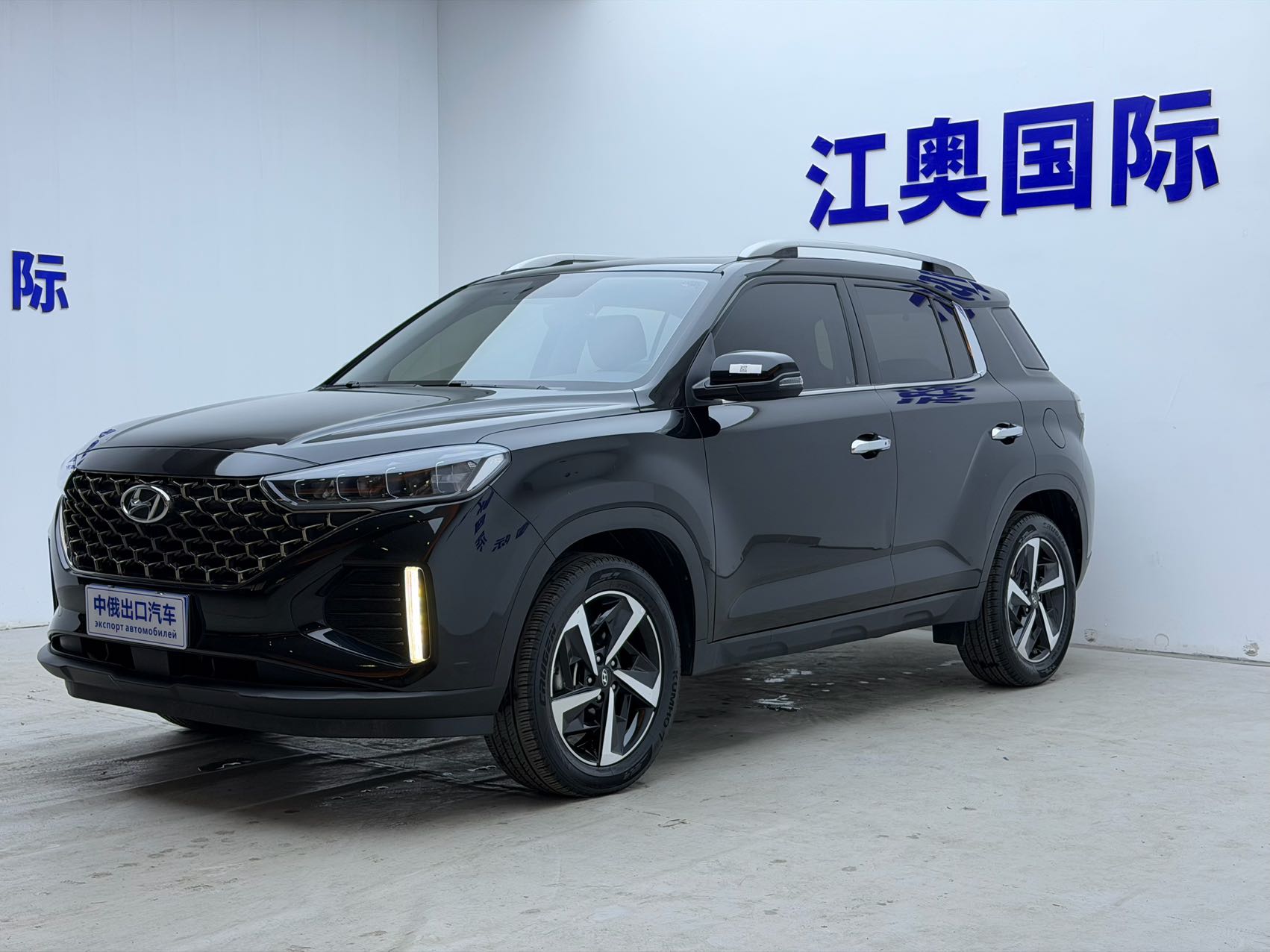 Ведущая версия GLS с двумя приводами 240TGDi DCT 2021 модельного года