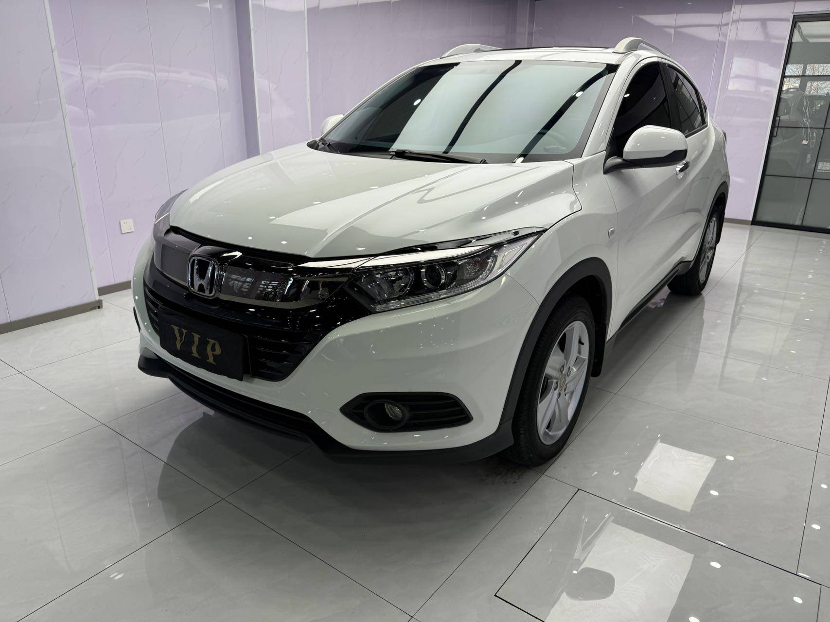 Хонда Везель 2022 г. 1.5L CVT Элит Смарт Эдишн
