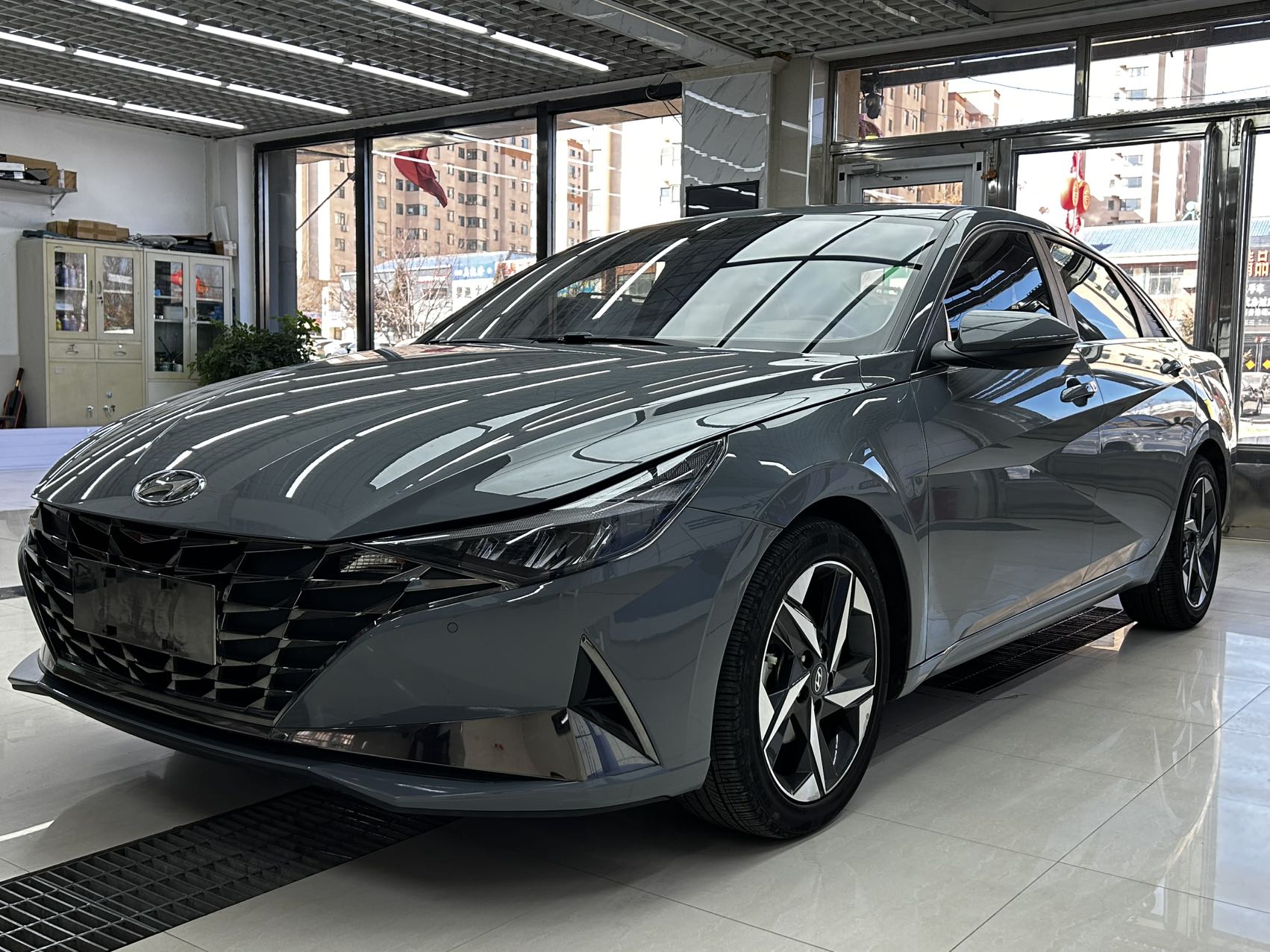 2023 год, Elantra 1.5L CVT LUX премиум версия