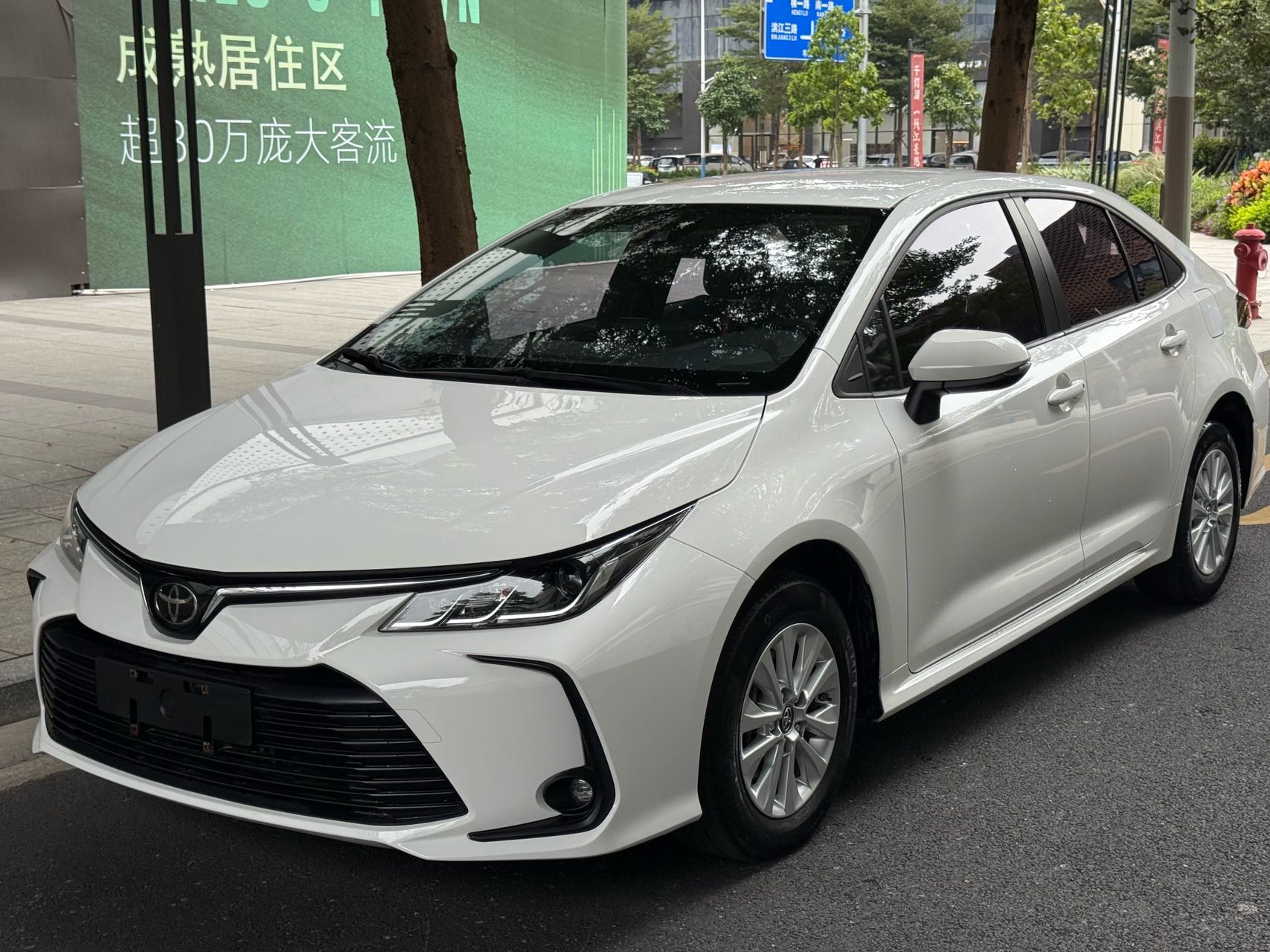 Toyota Corolla 2021 модельного года 1.2T S-CVT версия Pioneer PLUS