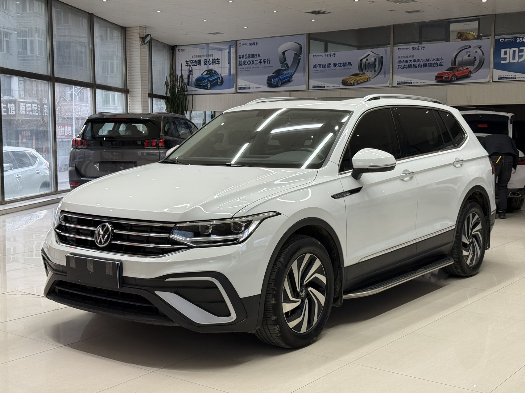 Volkswagen Tiguan L 2023 280TSL автоматический передний привод стильная лимитированная версия