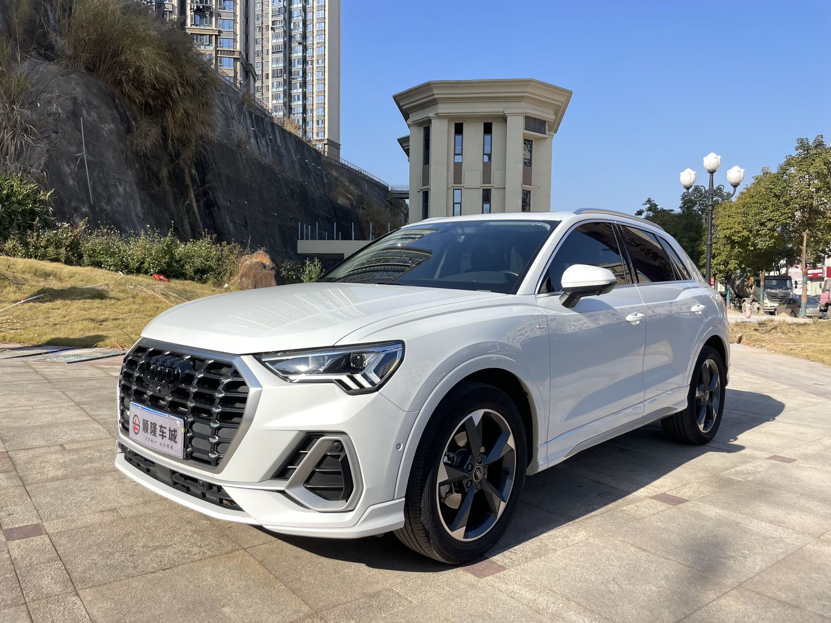 Audi Q3