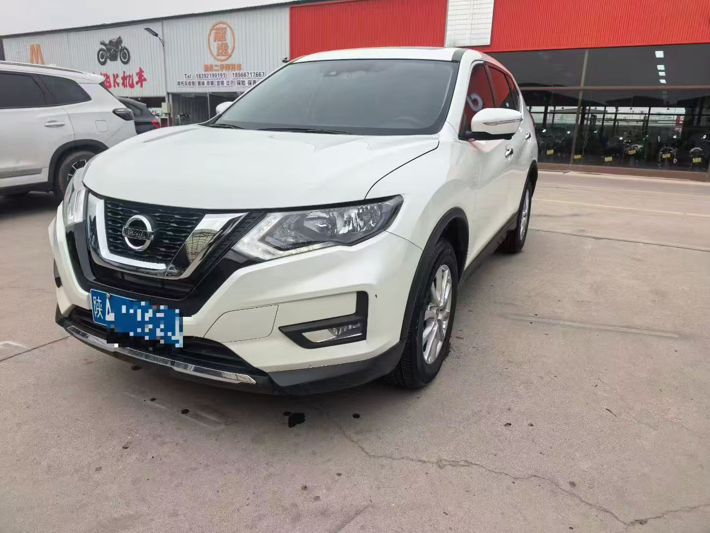 Nissan X-Trail 2022, обновлённая версия 2.0L передний привод, комплектация Intelligent Comfort