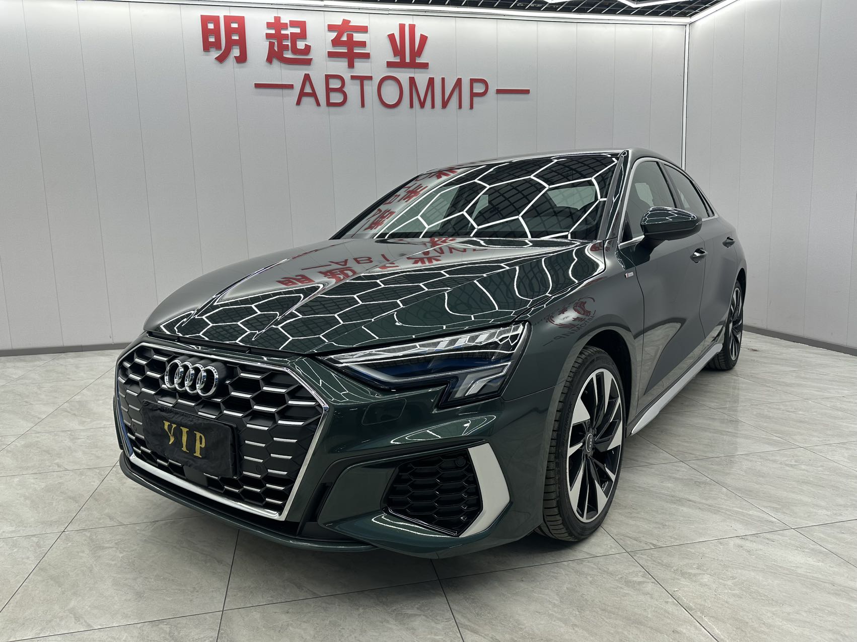 Ауди А3 2023 г.в., рестайлинг, А3L Лимузин 35 TFSI Модель «Модный Спорт»