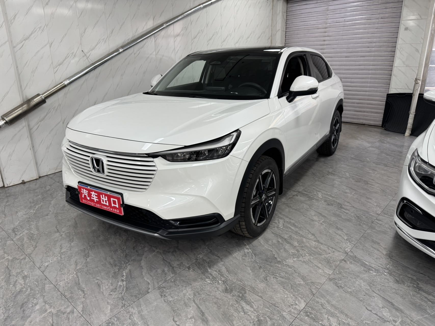 Honda Vezel 2023 года 1.5L CVT Технологичная версия