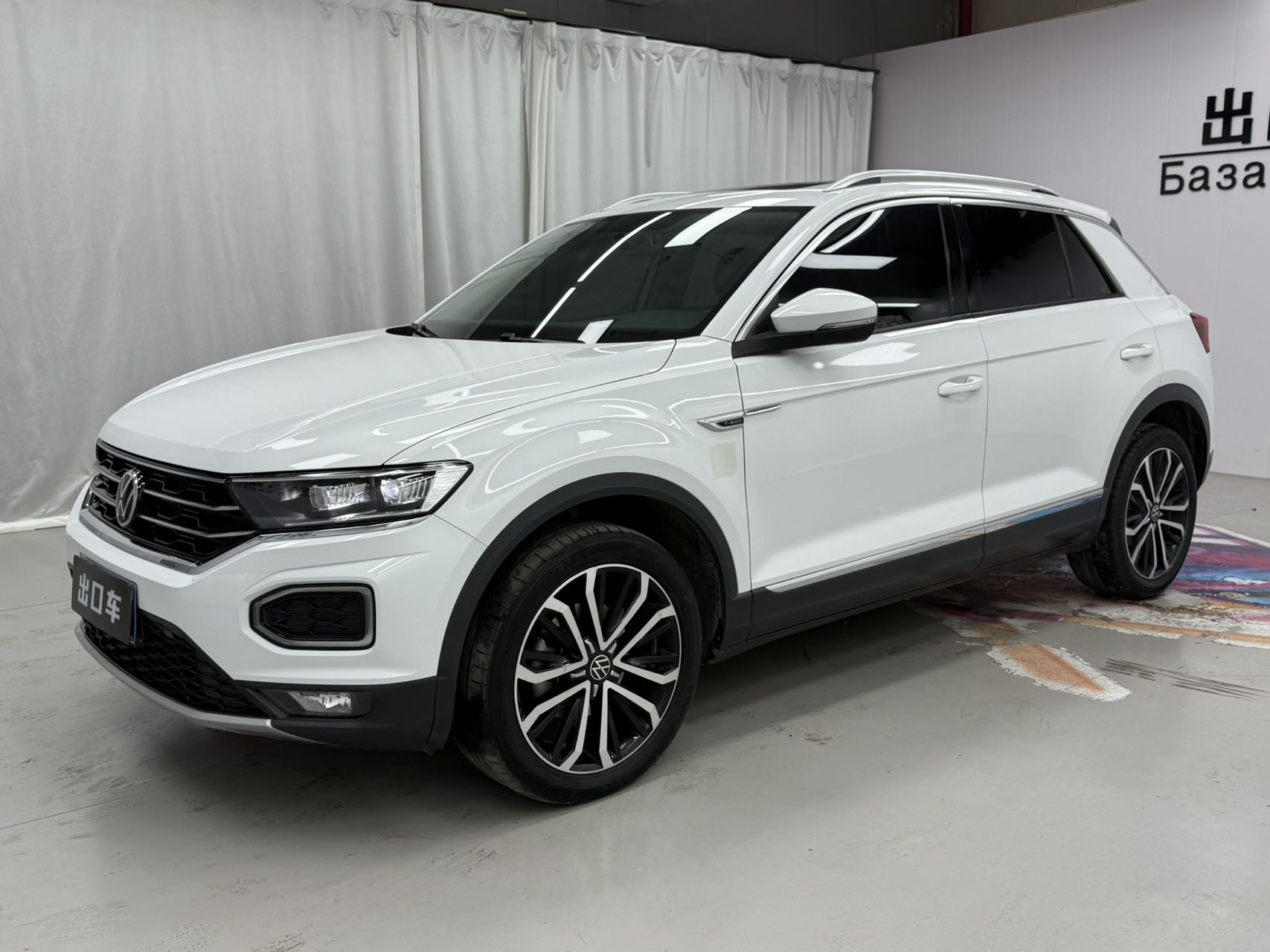 Volkswagen T-Cross 2021 года, 280TSI DSG, передний привод, комфортная версия с интеллектуальной связью, юбилейное издание 30 лет
