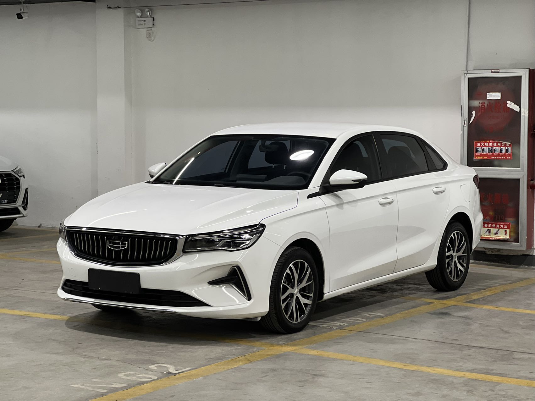 Гели Экстрем 2022 года, 4 поколение, 1.5L CVT, Версия Элит