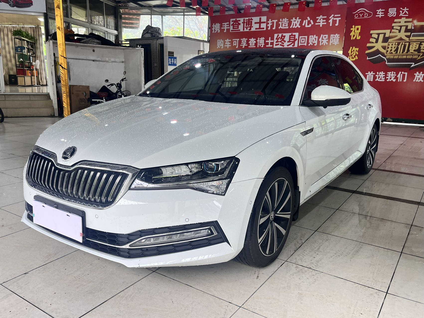 Skoda Superb 2023 обновленная версия TSI280 DSG Premium