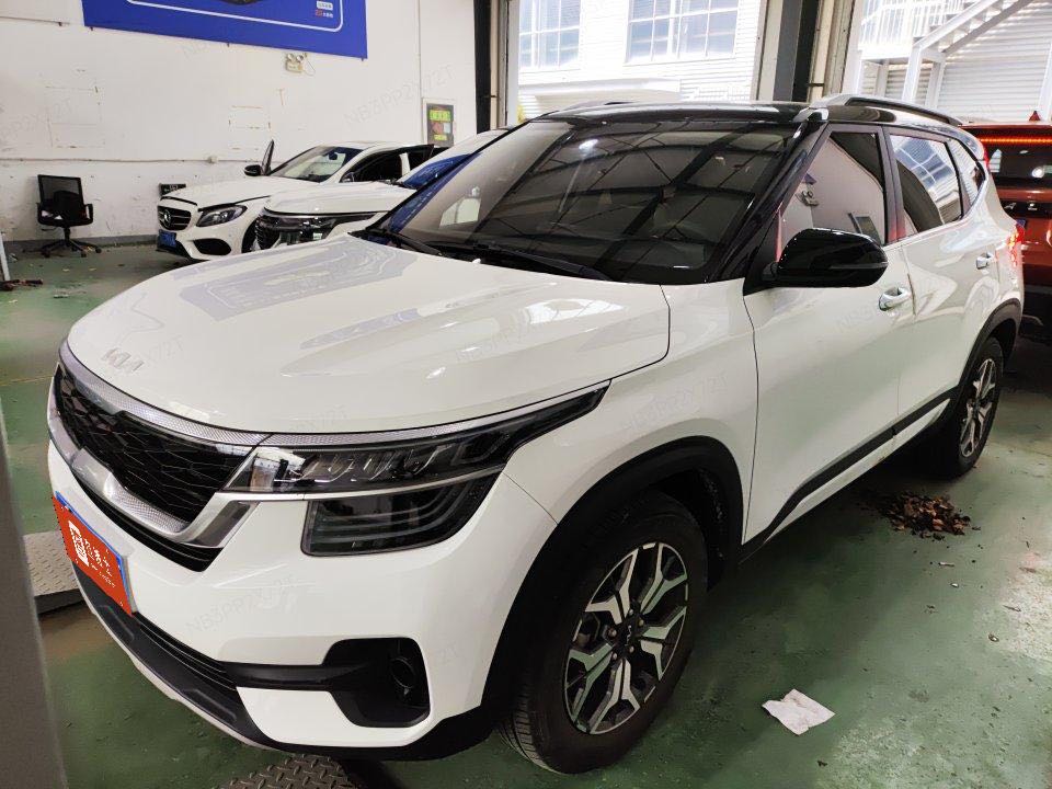 Kia KX3 Ao Pao 2021 года, 1.5L CVT, версия Trend
