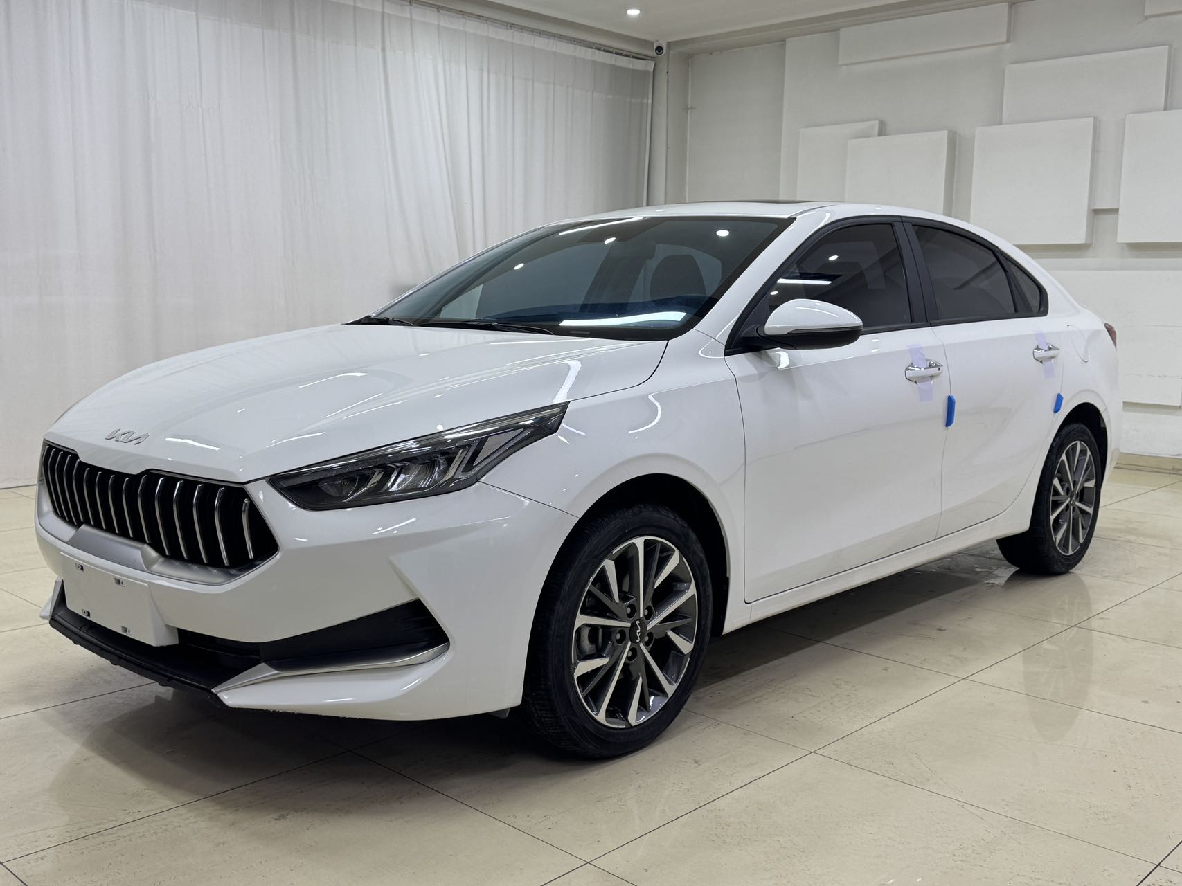 Kia K3 2021 года, рестайлинг, 1.5L CVT версия Youth