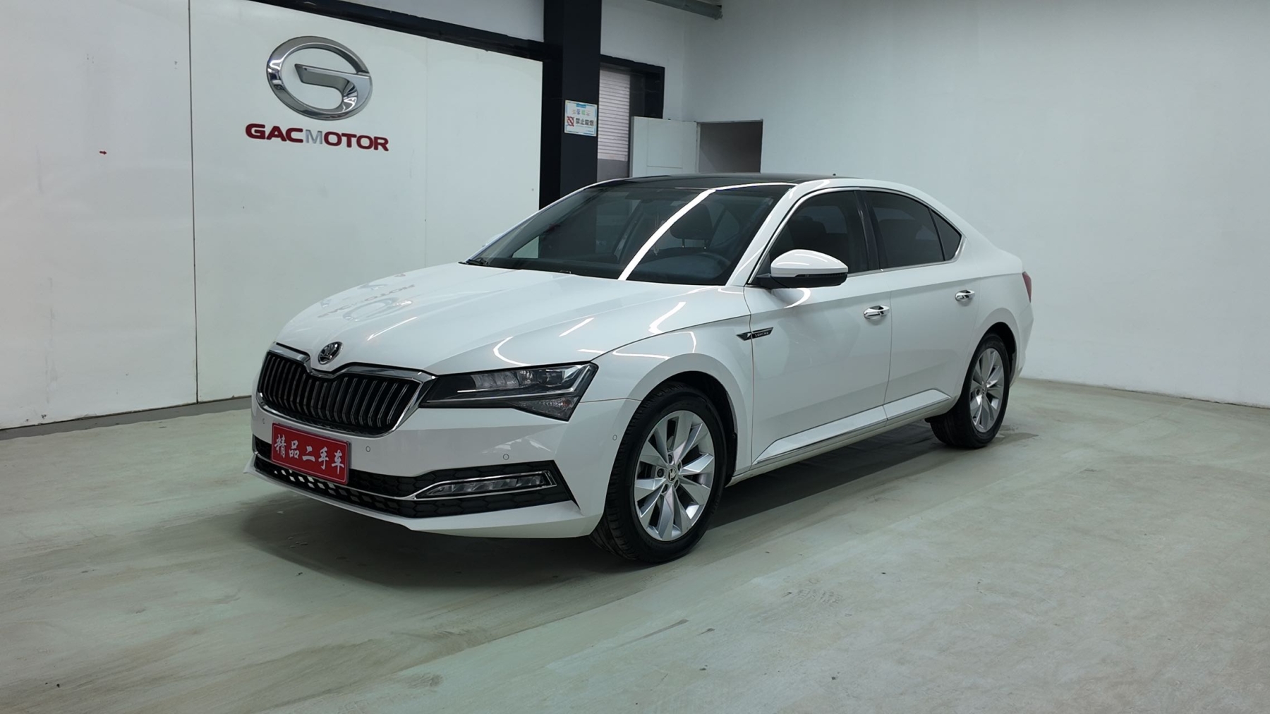 2021 модель Skoda Superb TSI280 DSG комфортная версия