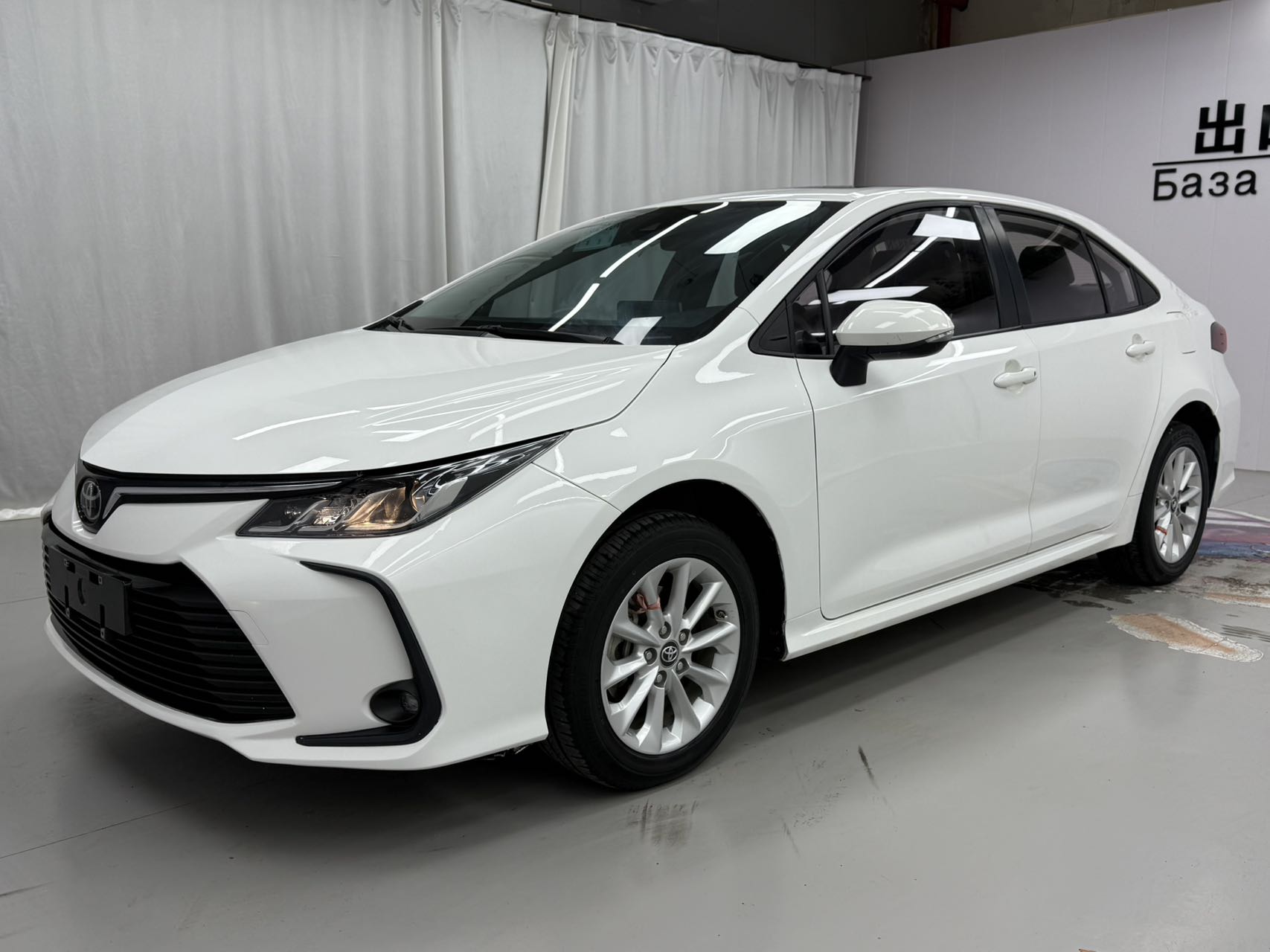 Toyota Corolla 2022 модельный год 1.2TS-CVT Elite PLUS