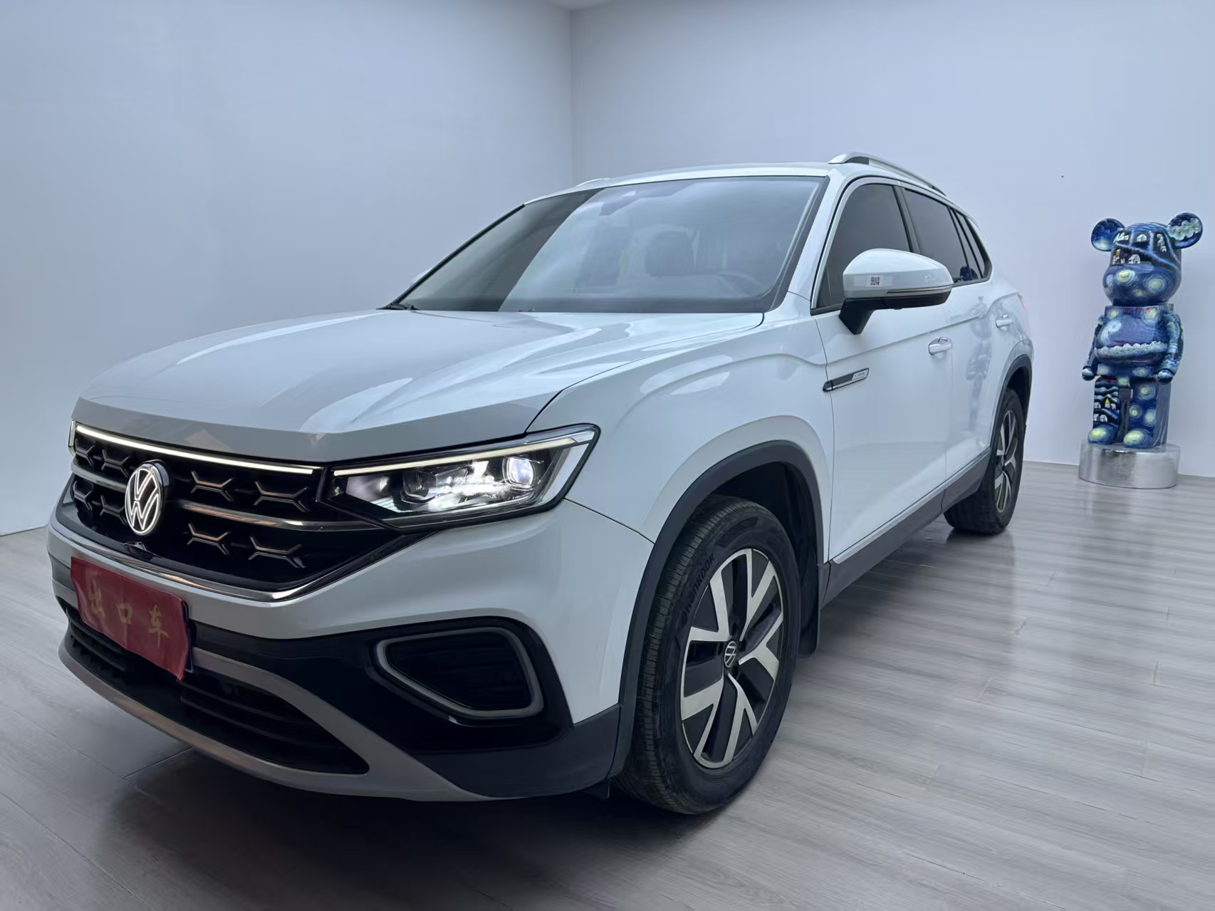Volkswagen Tayron 2023 года, 280TSI, передний привод, версия Luxury Plus Advanced