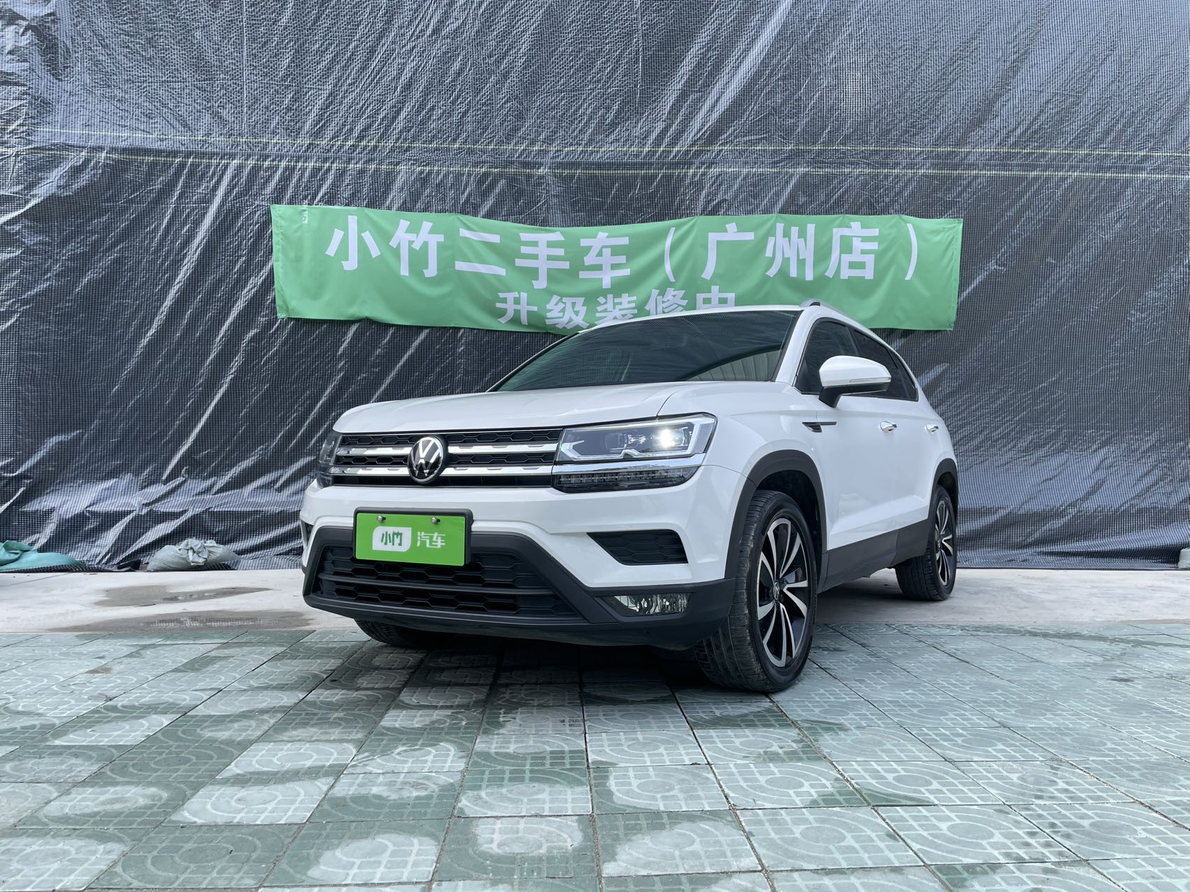 Volkswagen Tharu 2022 280TSI передний привод, люксовая версия