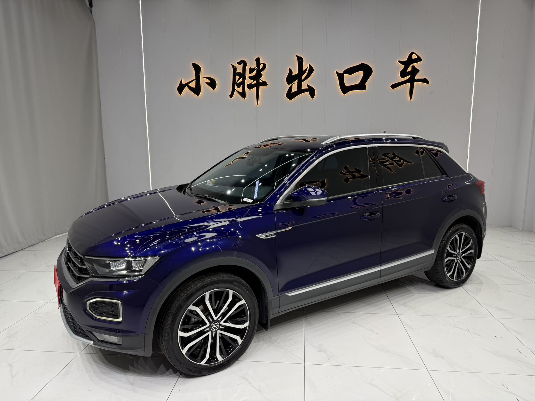 Volkswagen T-ROC Tange 2022 280TSI DSG двухколесный комфорт PLUS