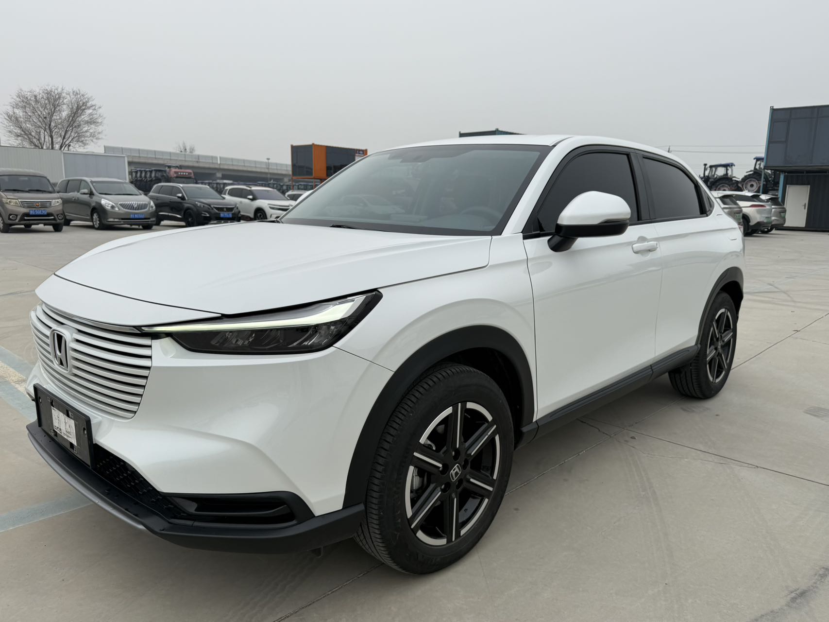 Хонда Визел 1.5 л CVT Элит (2023)