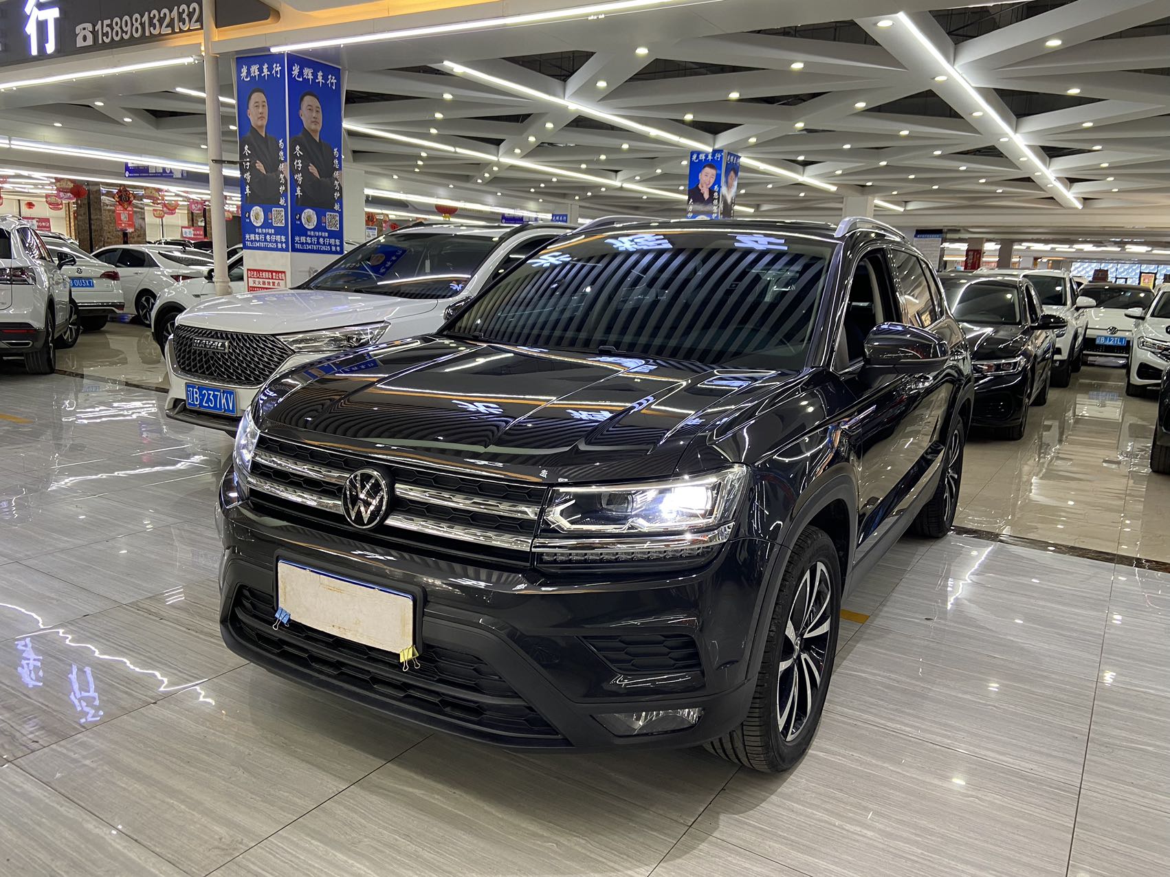 Volkswagen Tharu 2022 1.4T 280TSI полноприводная роскошная версия
