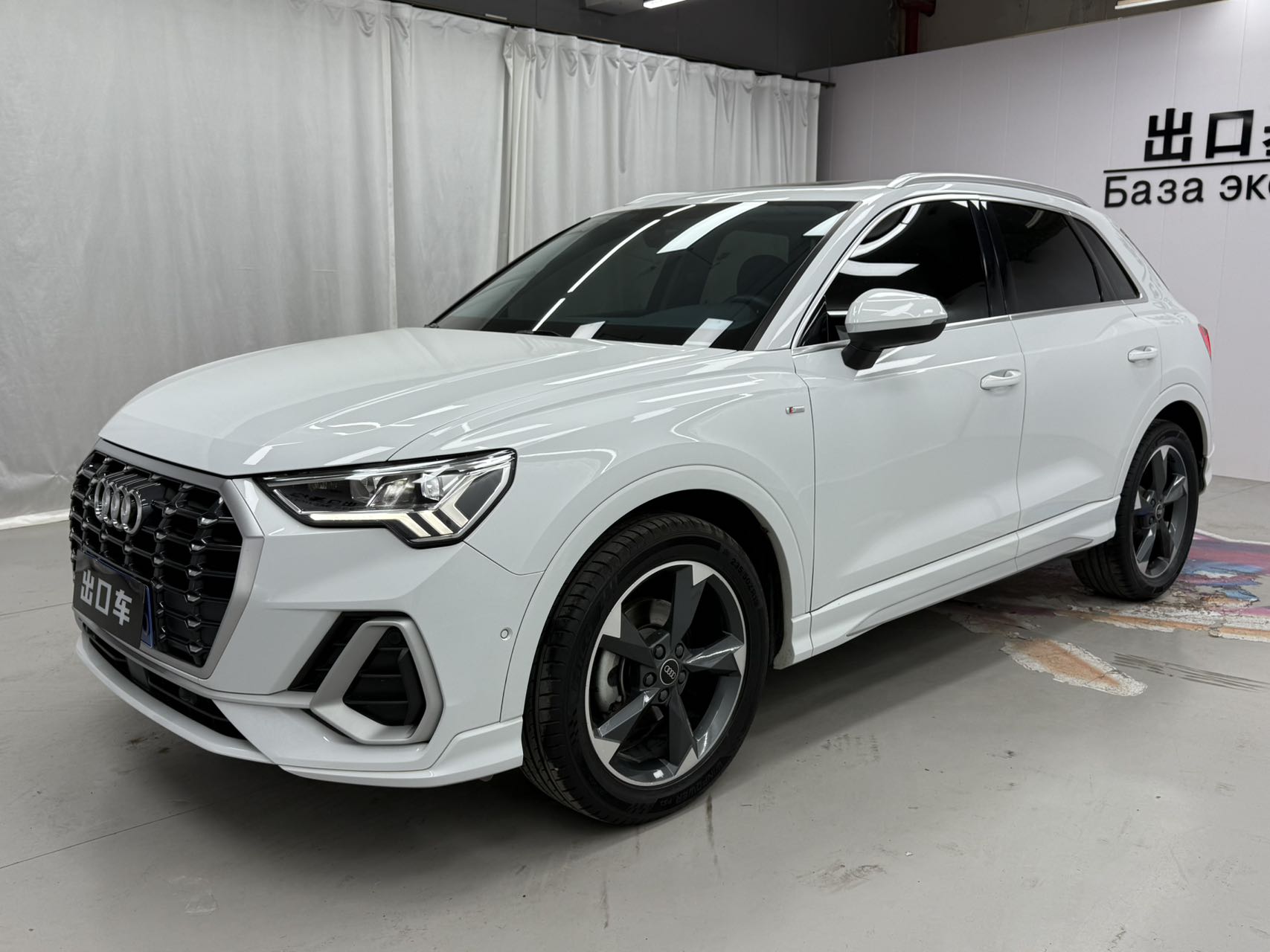 Audi Q3 2022 35TFSI Модный динамический