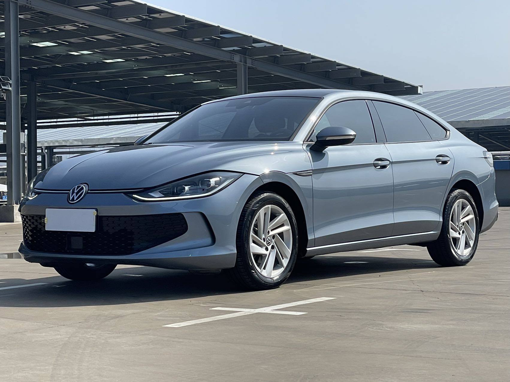 Volkswagen Lamando 2022 модель L 280TSI Hot Style