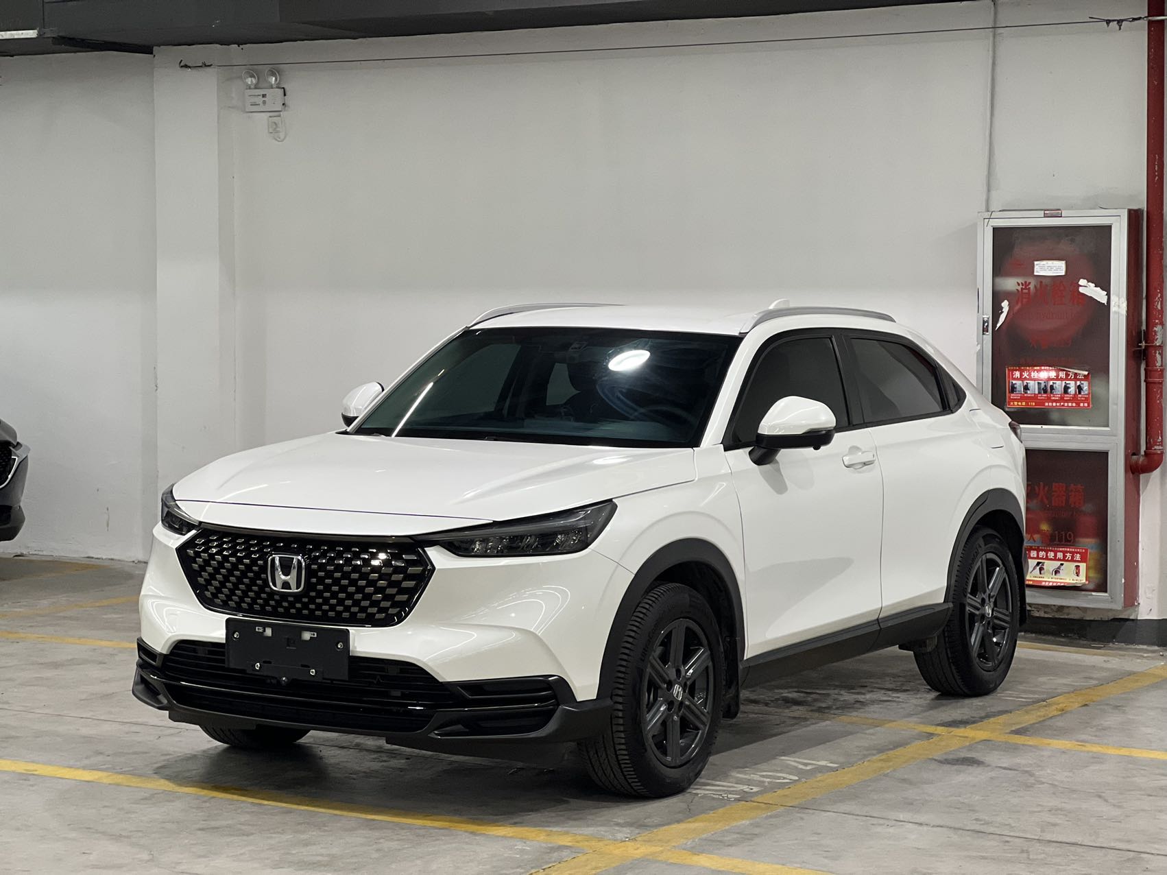 Хонда XR-V 2023 г., 1.5 л., вариатор CVT, комплектация Термик