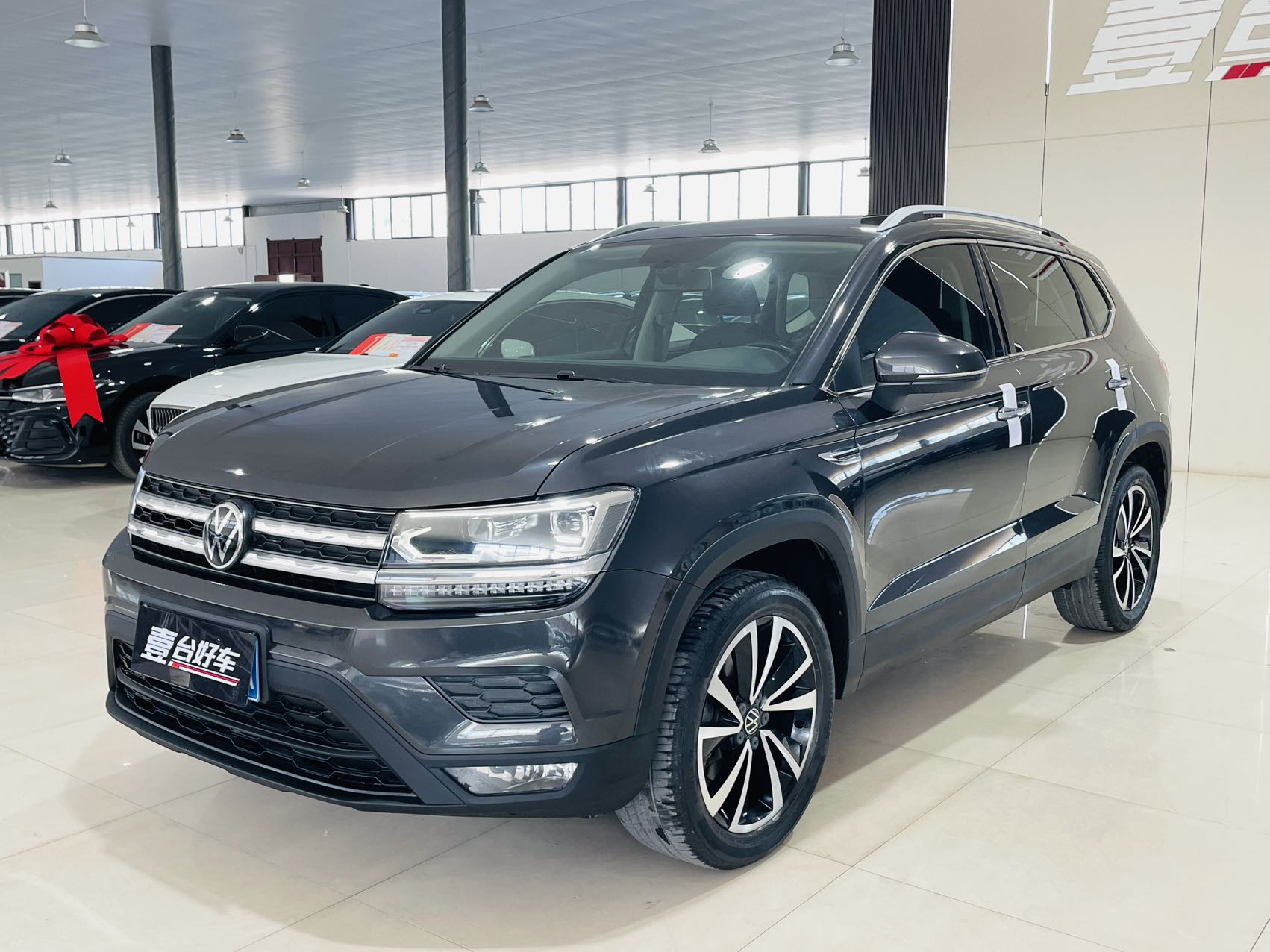 Volkswagen Tharu 2021 модель 280 TSI передний привод Luxury Plus