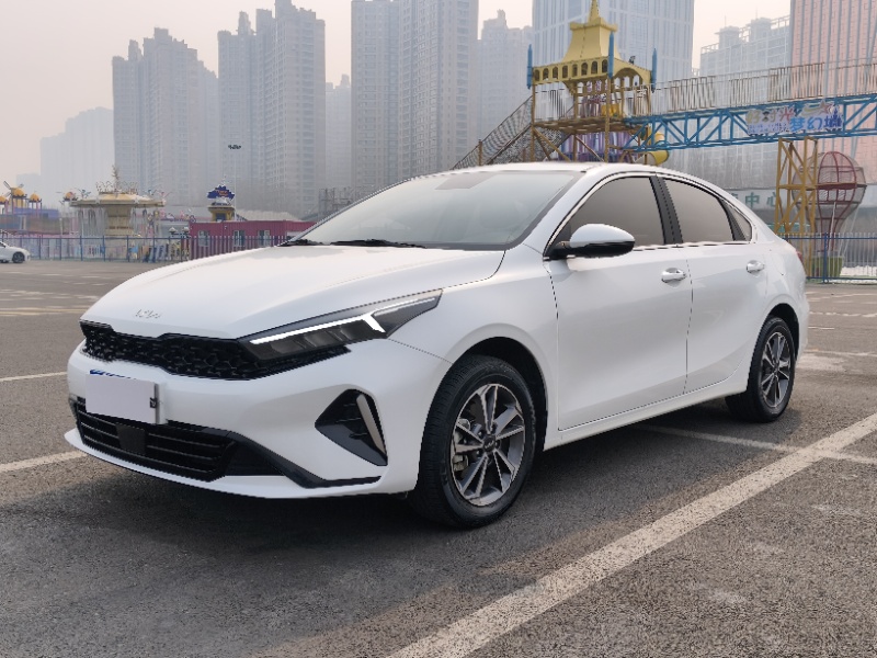 Kia K3 2023 модель 1.5L CVT люксовая версия