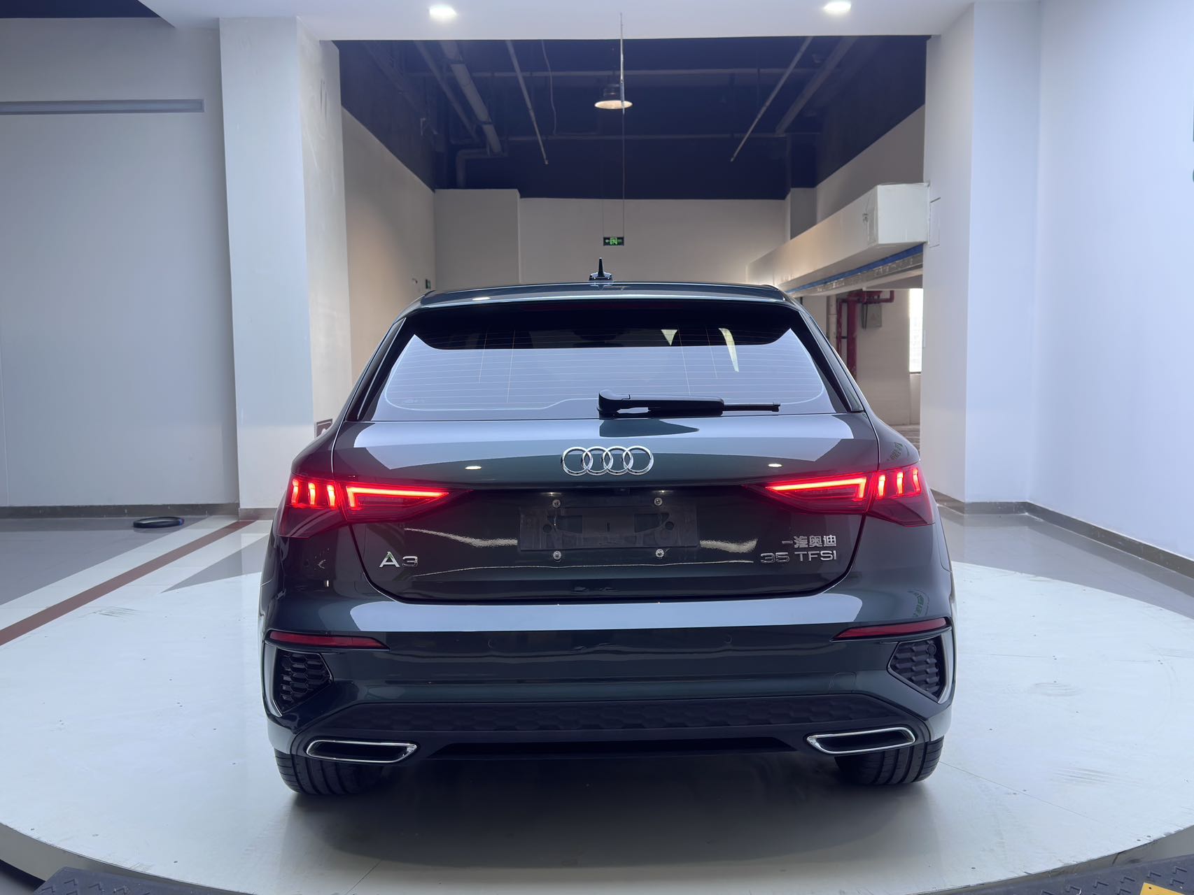 Audi A3 2022 года, Sportback 35 TFSI, базовая спортивная версия