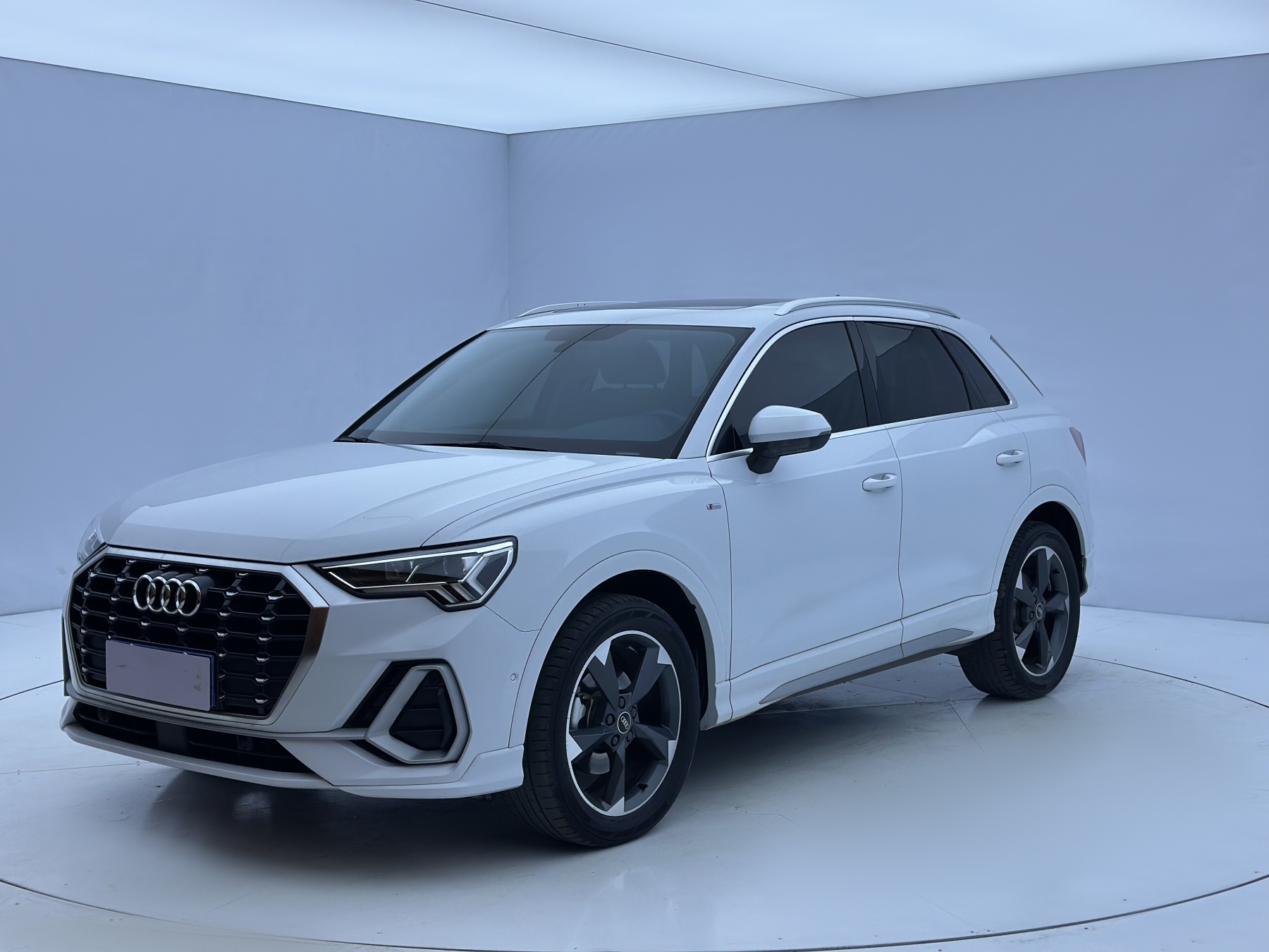 Audi Q3 2022, 35 TFSI, Fashion Dynamic, Eco-Standard 6