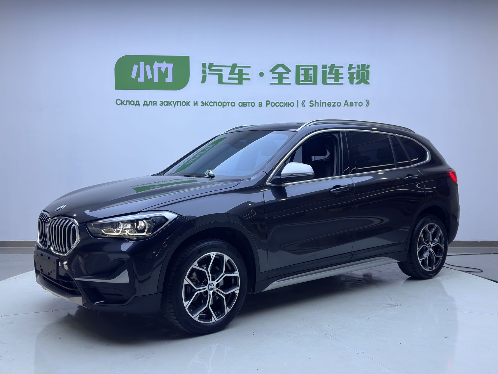 BMW X1 2022 года, модификация sDrive20Li, стильная версия