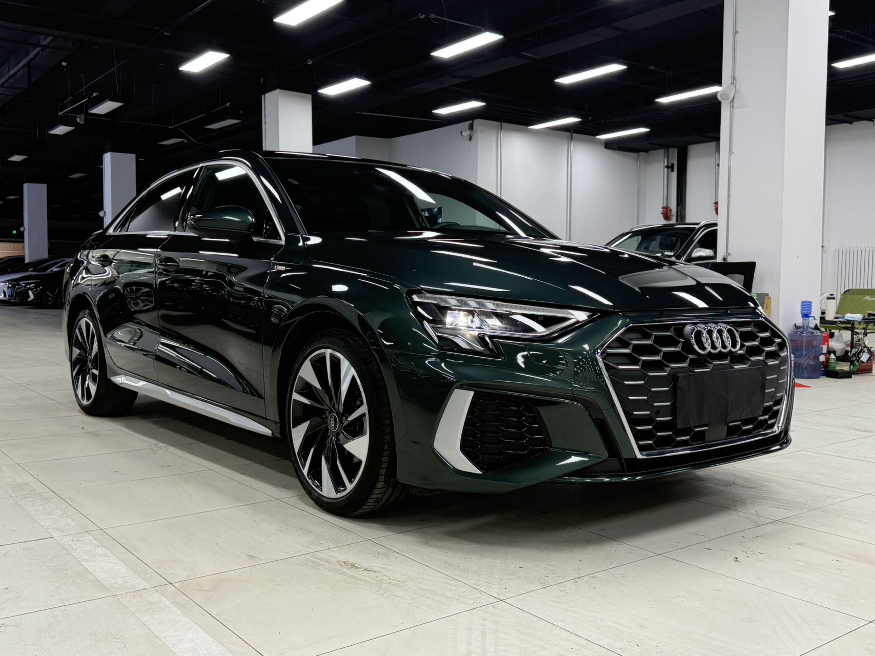 Audi A3L 2022 г.в. Limousine 35TFSI стиль Sport Fashion