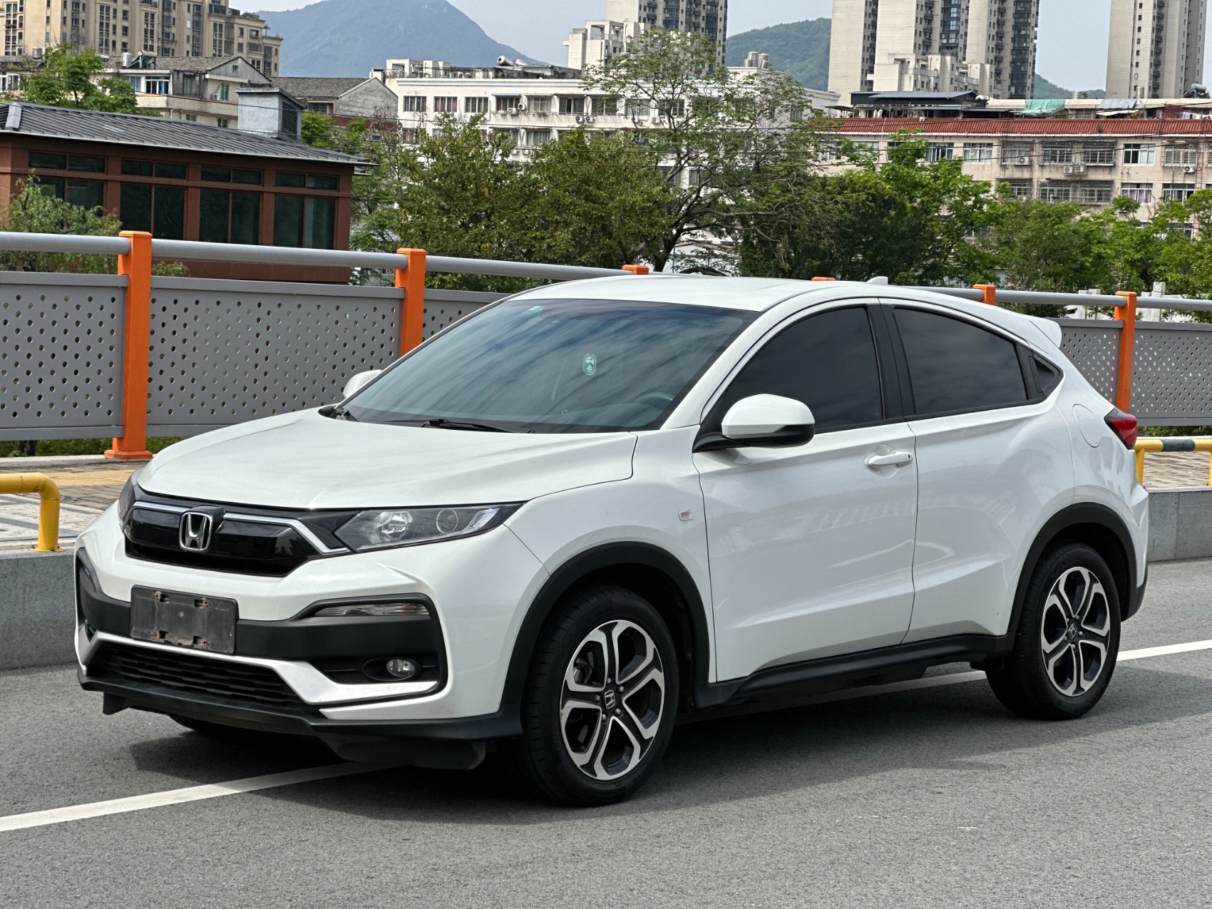 Honda XR-V 2022 1.5L CVT версия Obsidian