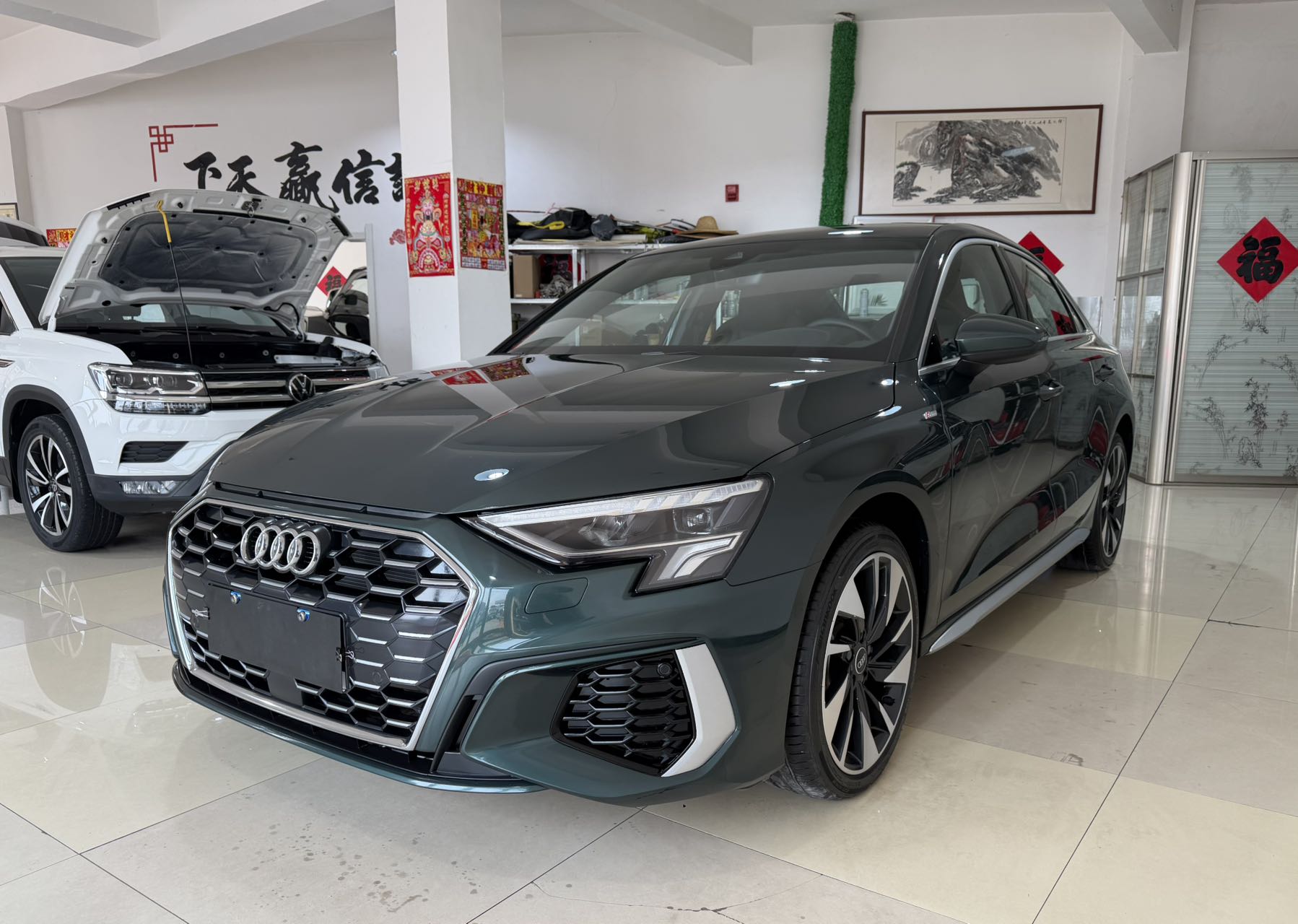 Audi A3L 2023 модель Limousine 35 TFSI Стильный спортивный  