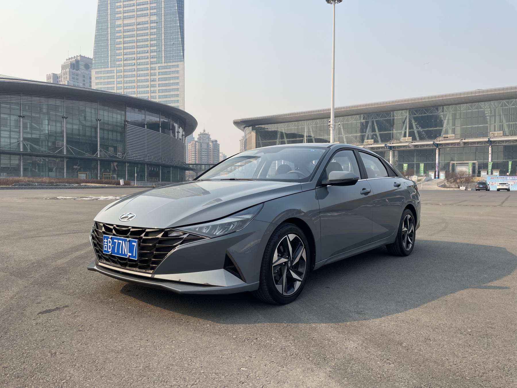 Современный Elantra 2022 года, 1.5L CVT LUX премиум версия, стандарт Евро VI