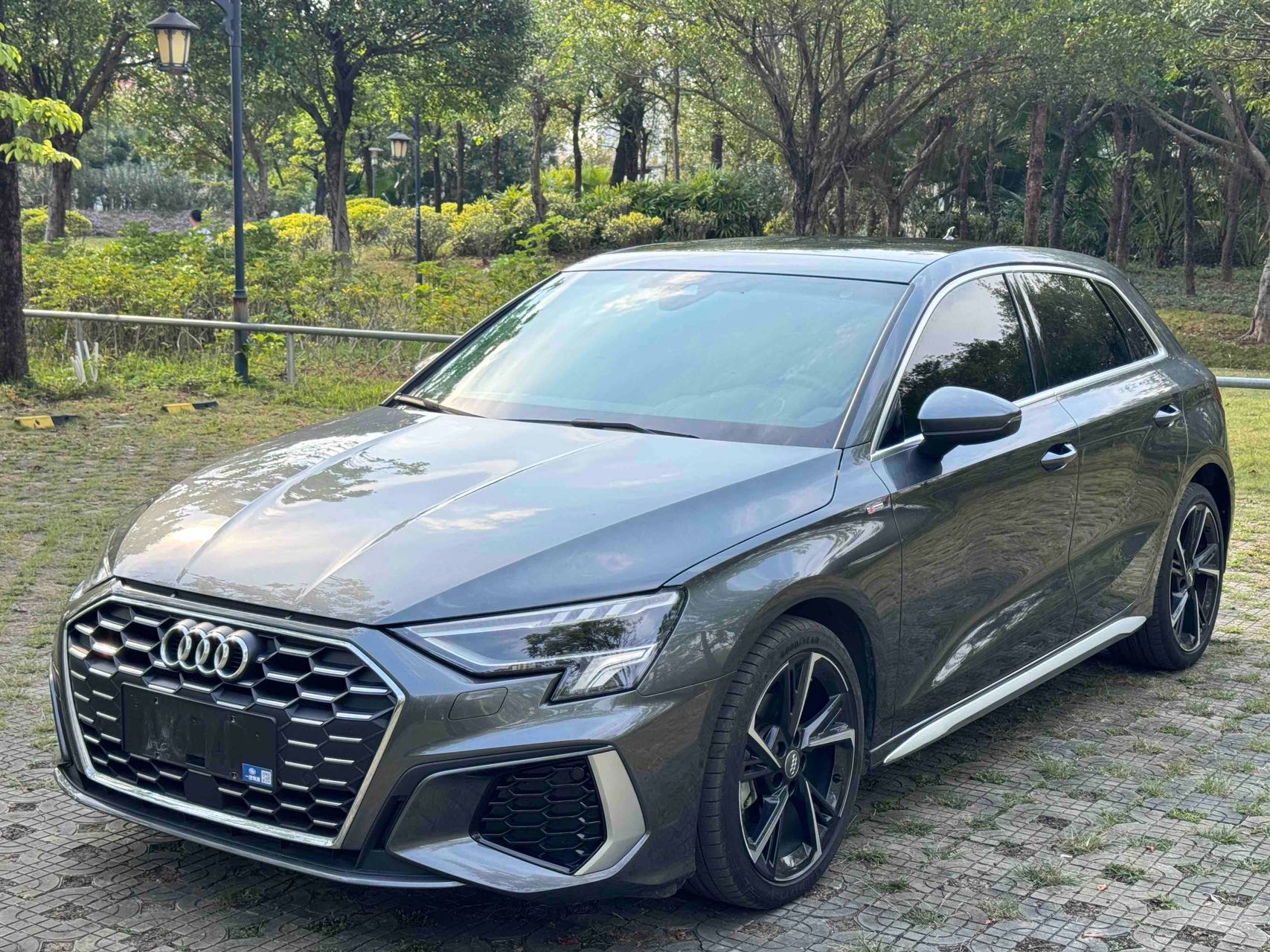 Audi A3 2022 года, Sportback 35 TFSI, стильная спортивная версия