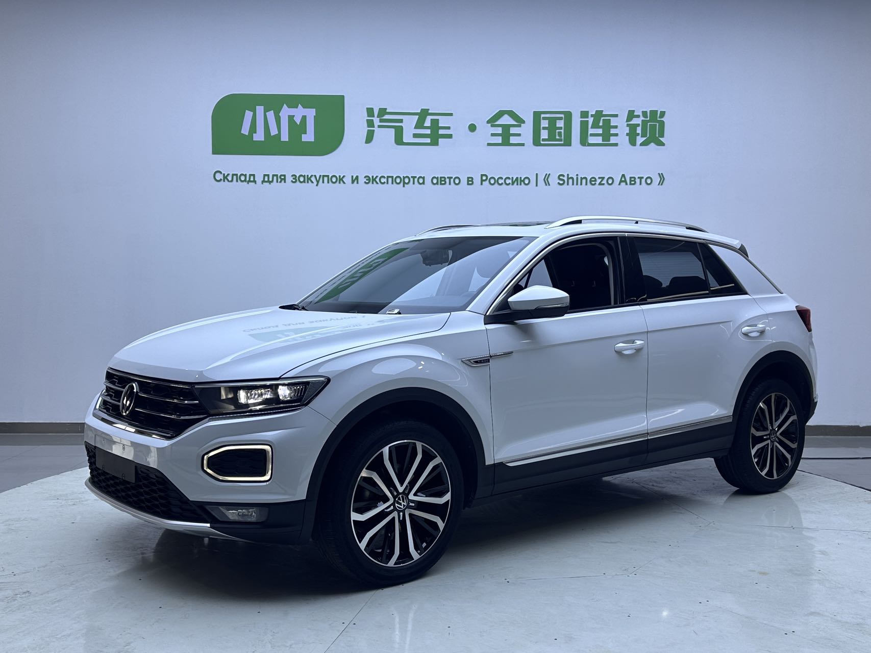 Volkswagen T-ROC Tange 2022 модель 280TSI DSG передний привод Comfort PLUS