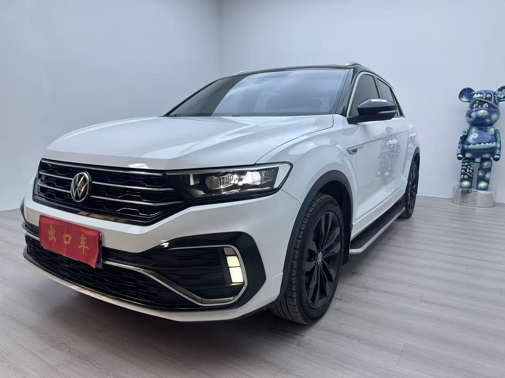 Volkswagen T-ROC Tan Ge 2021 модель обновленная версия 280TSI DSG передний привод R-Line Pro умная версия