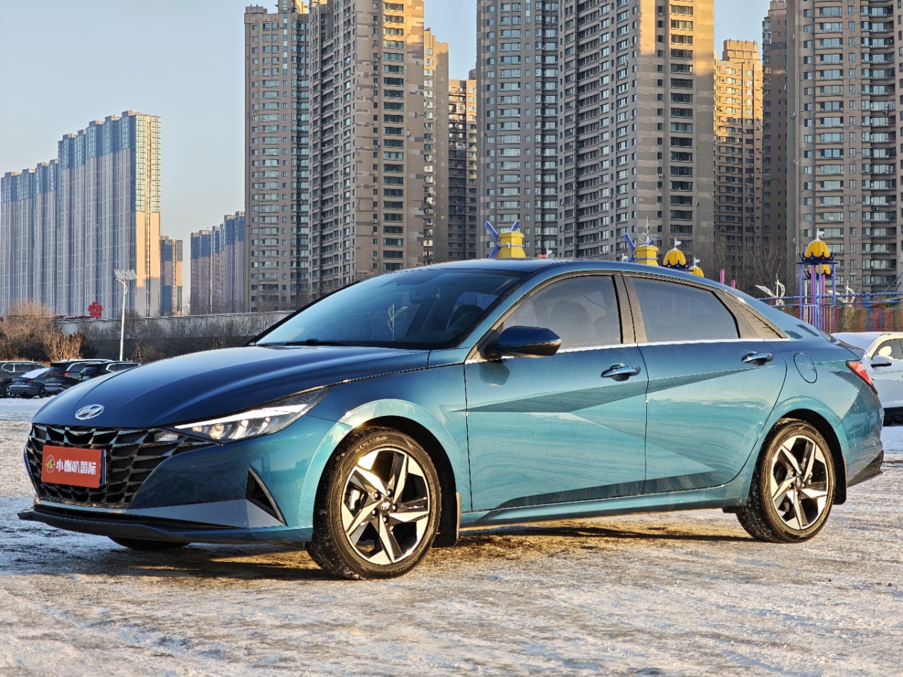 Hyundai Elantra 2022 1.5L CVT LUX Premium Edition National V